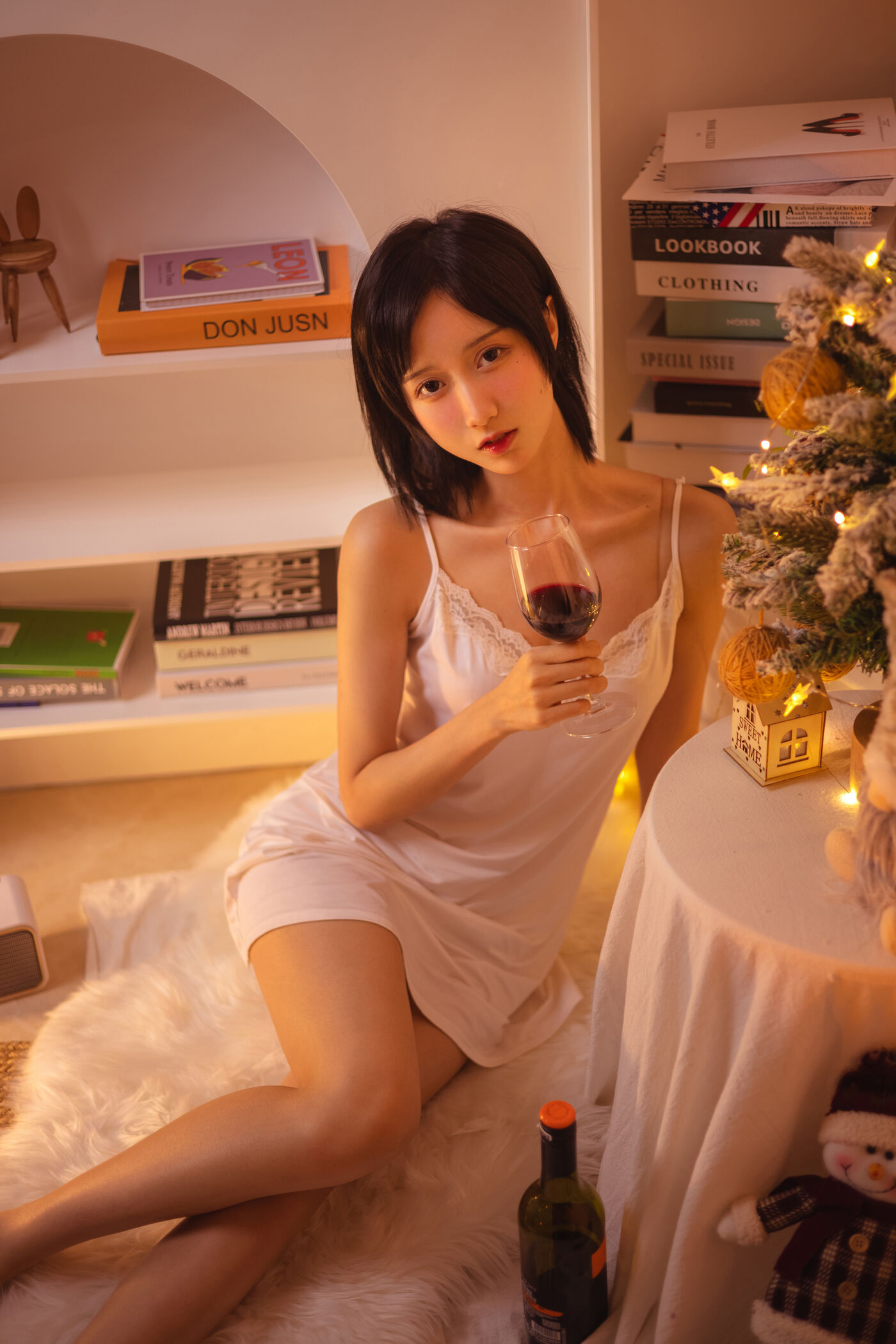 木绵绵OwO  红酒好喝 [28P]插图9