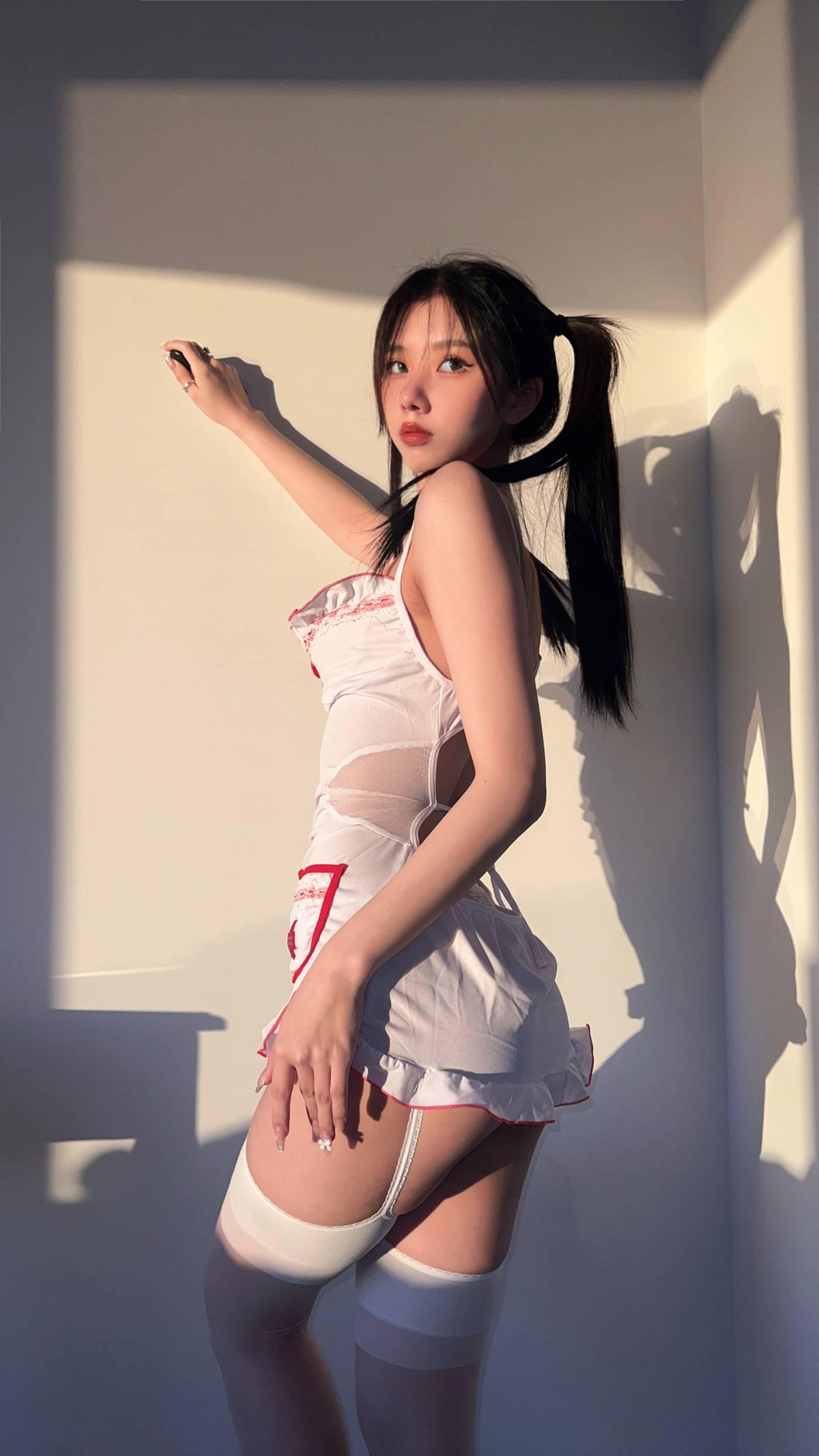 果咩酱w – NO.28 情人节 [29P]插图3