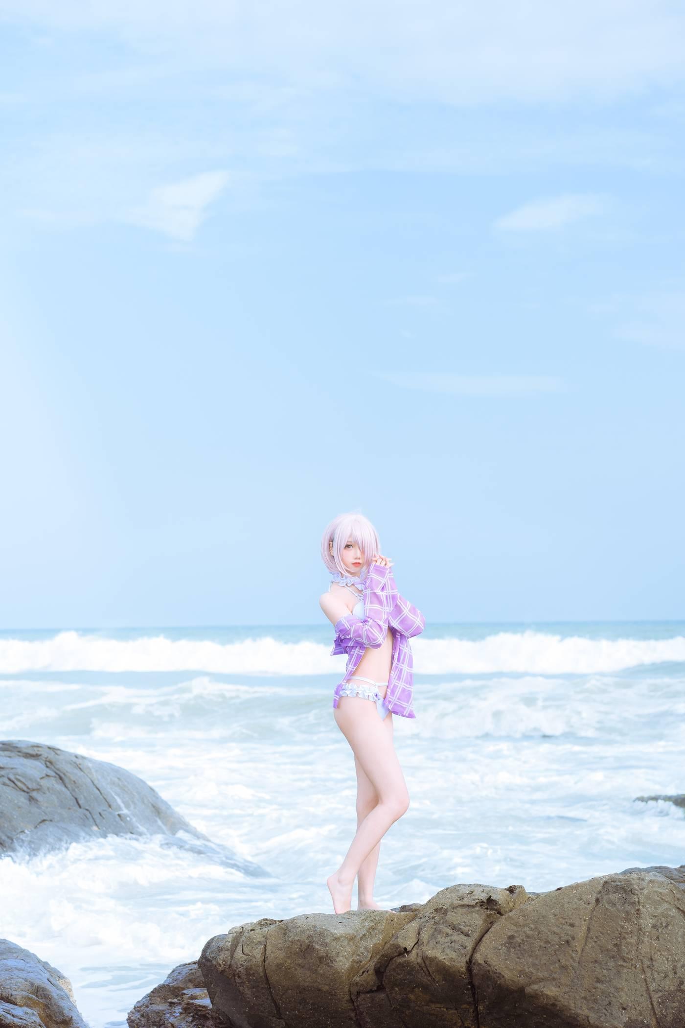 果咩酱w – NO.18 海边玛修 [35P]插图1