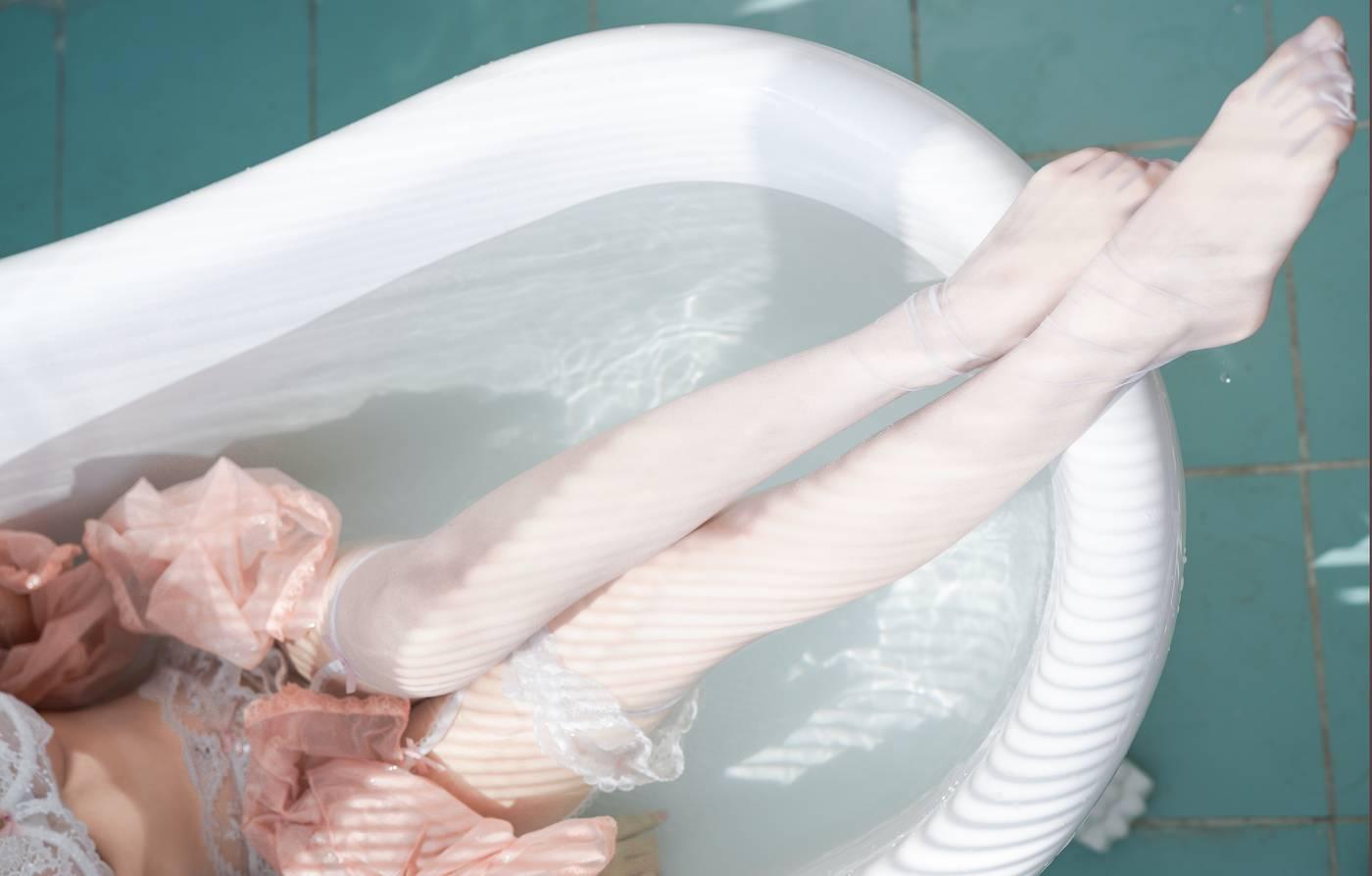 果咩酱w – NO.24 浴缸 [25P]插图8