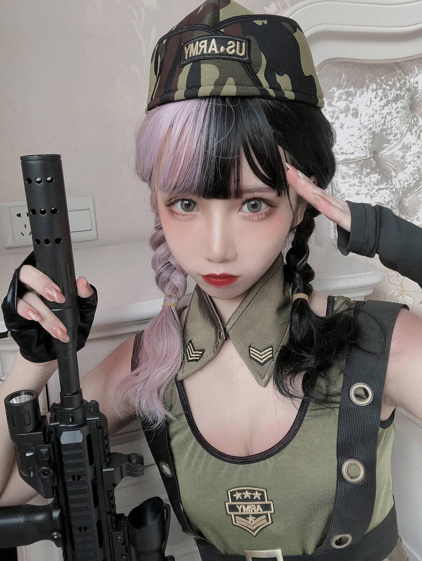 果咩酱w – NO.21 战地甜心 [20P]插图5