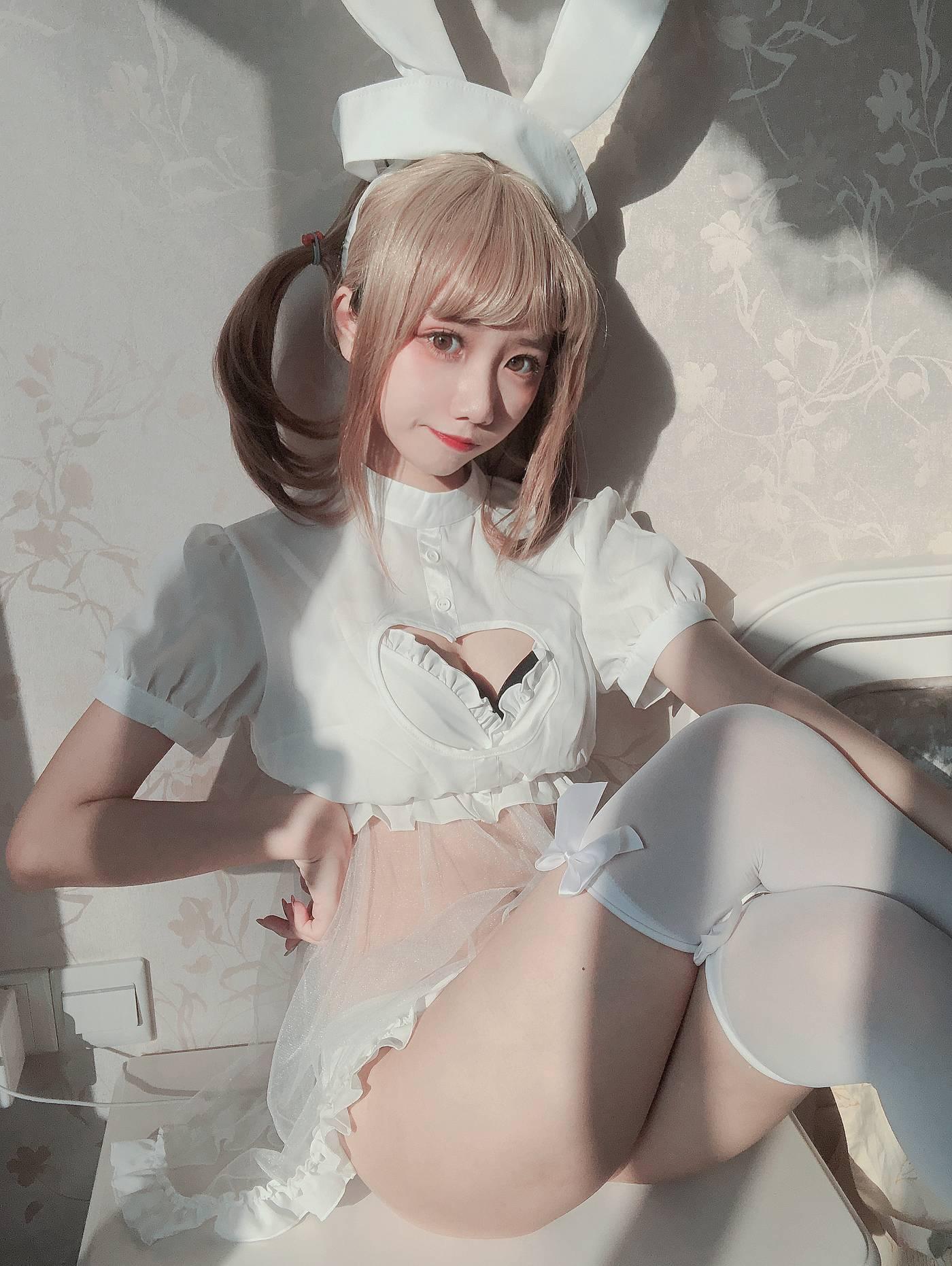 果咩酱w – NO.15 兔兔护士 [11P]插图5