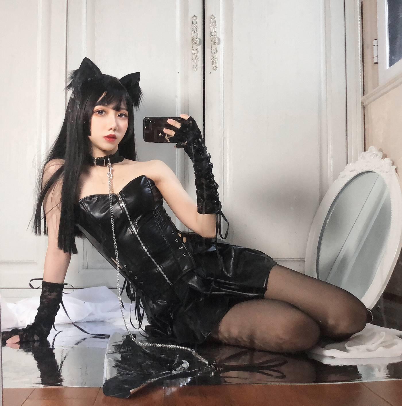 果咩酱w – NO.20 黑猫 [20P]插图