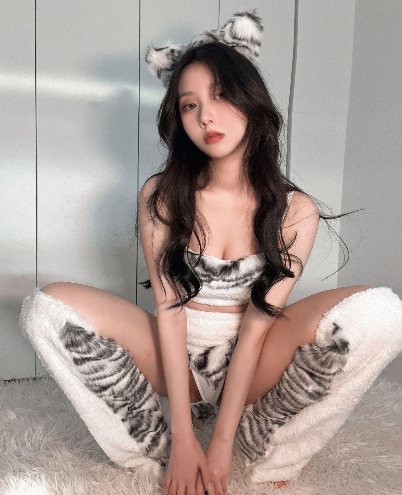 果咩酱w NO.035 小老虎[45P]插图5