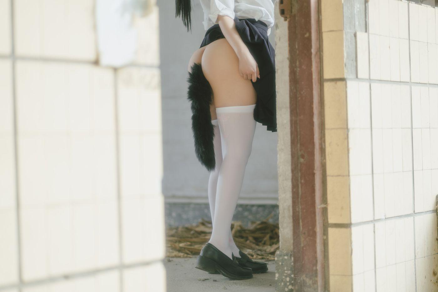 桜井宁宁 NO.054 废墟jk [74P]插图8