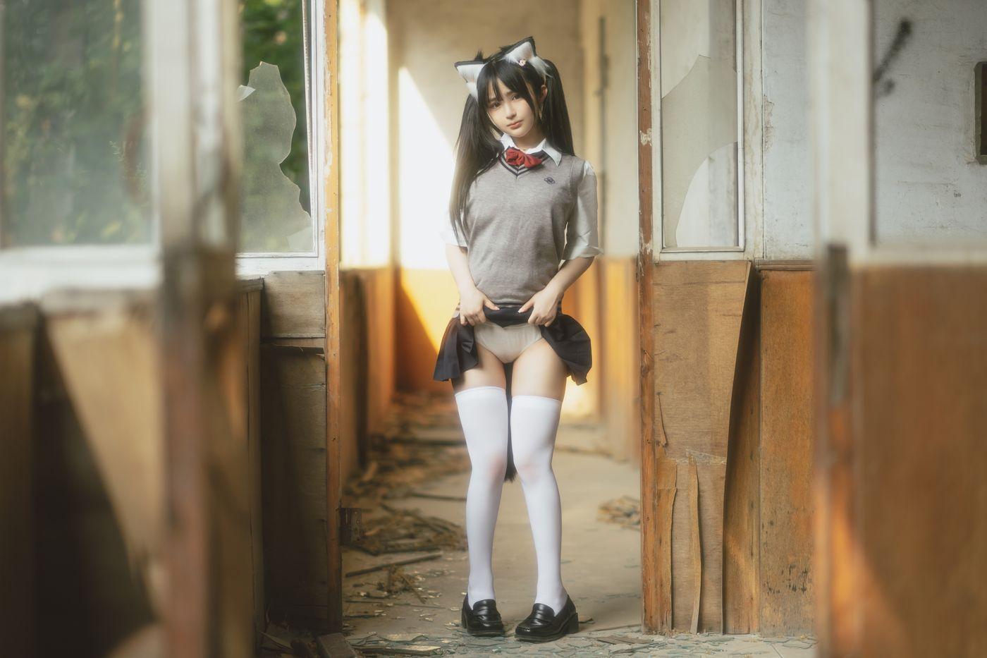 桜井宁宁 NO.054 废墟jk [74P]插图6