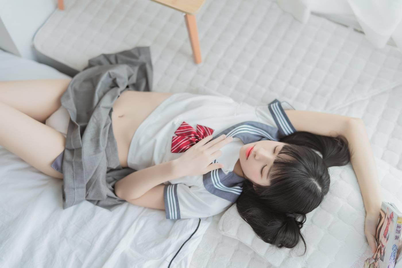 桜桃喵 – NO.53 未熟2 心形胖次 [111P]插图7