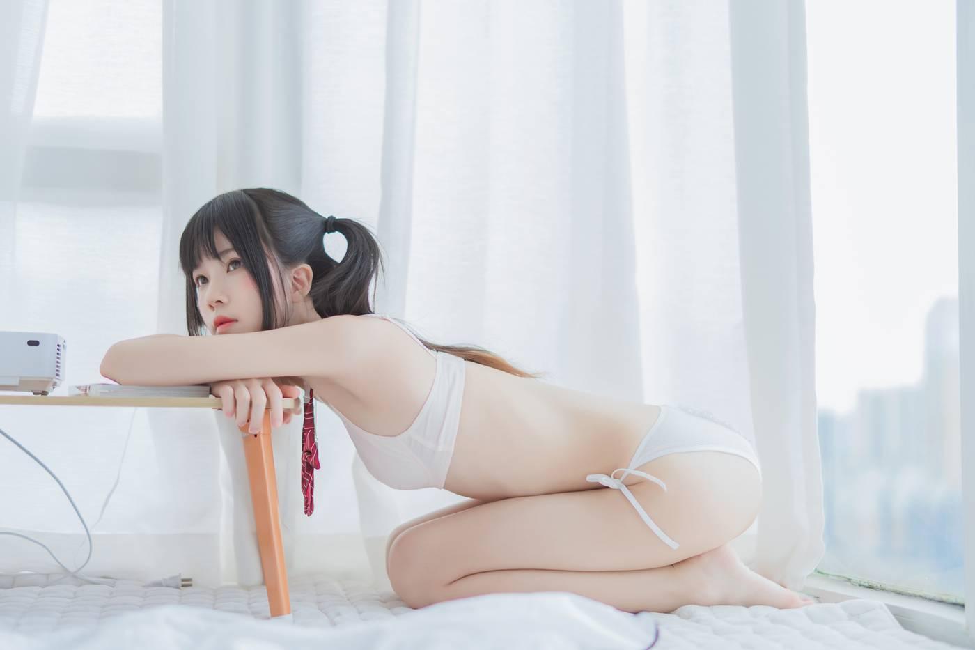 桜桃喵 – NO.53 未熟2 心形胖次 [111P]插图5