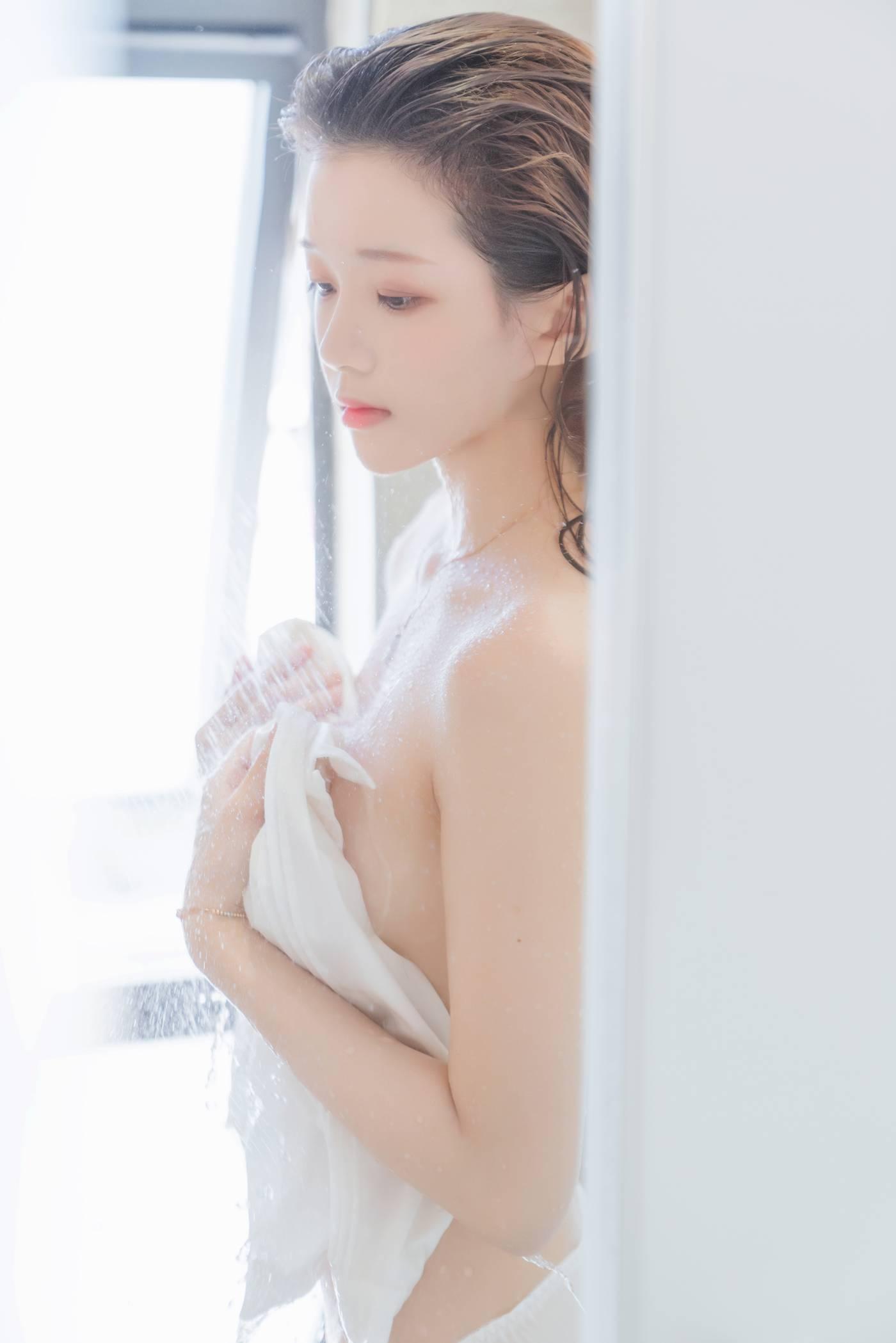 桜桃喵 – NO.59 未熟3 洒花 [54P]插图5