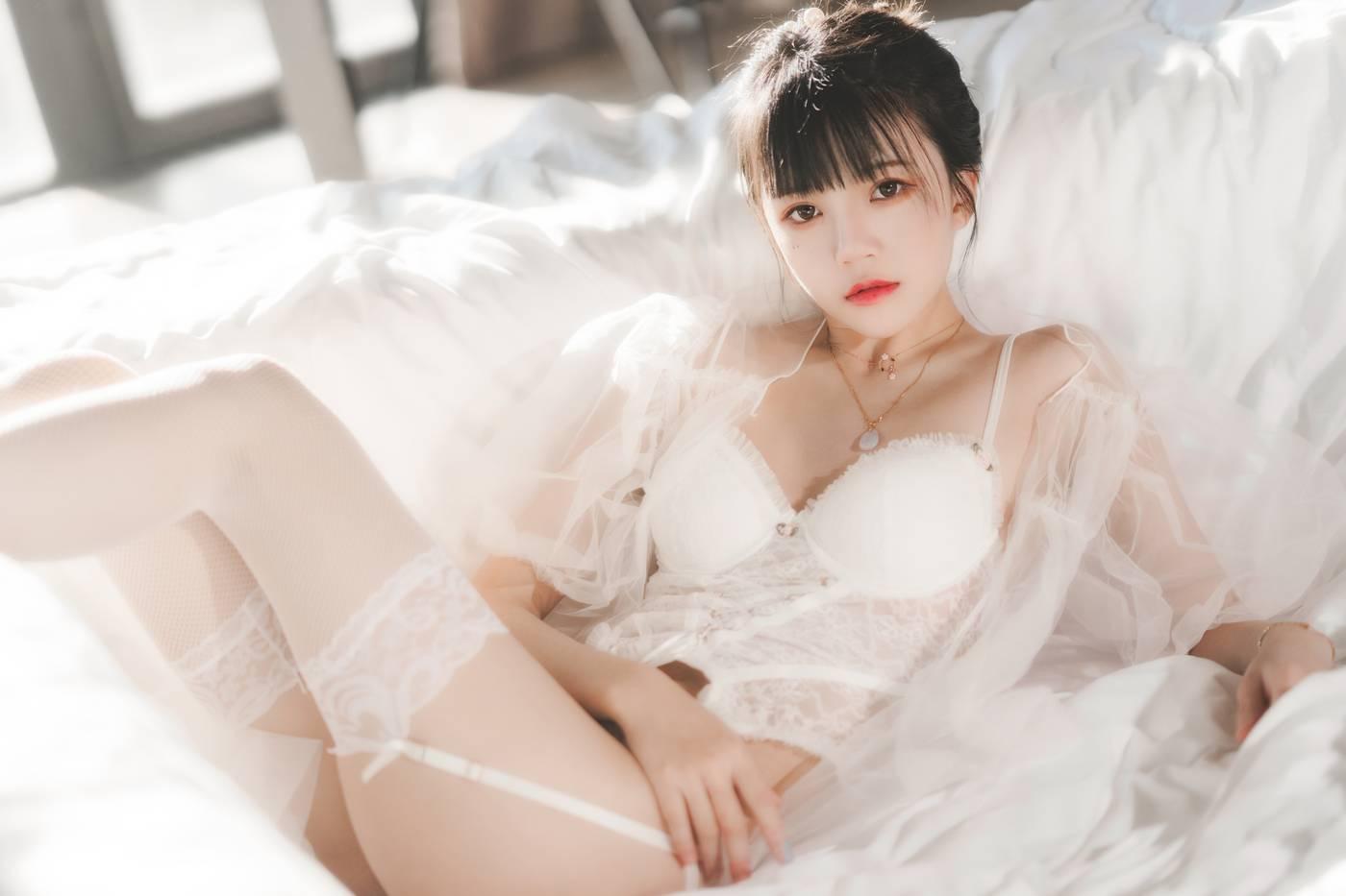 桜桃喵 – NO.95 白纱糖02 [34P]插图7