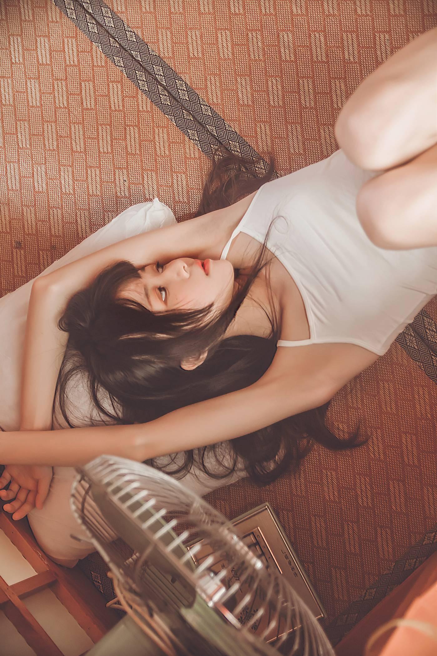 桜桃喵 – NO.50 未熟1 小背心换水手服 [144P]插图8