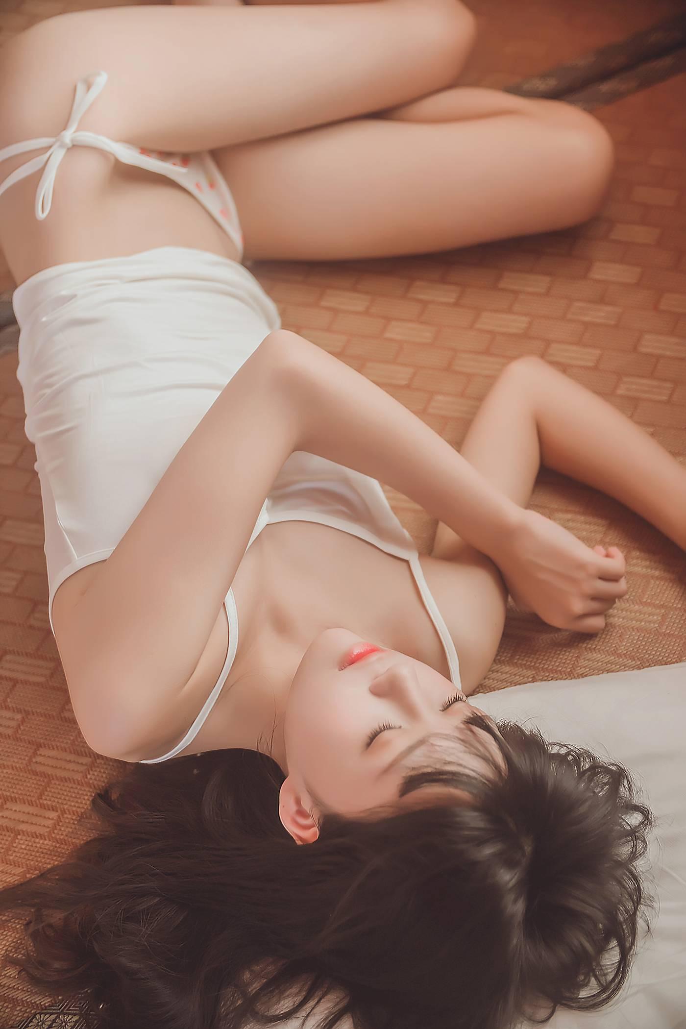 桜桃喵 – NO.50 未熟1 小背心换水手服 [144P]插图6
