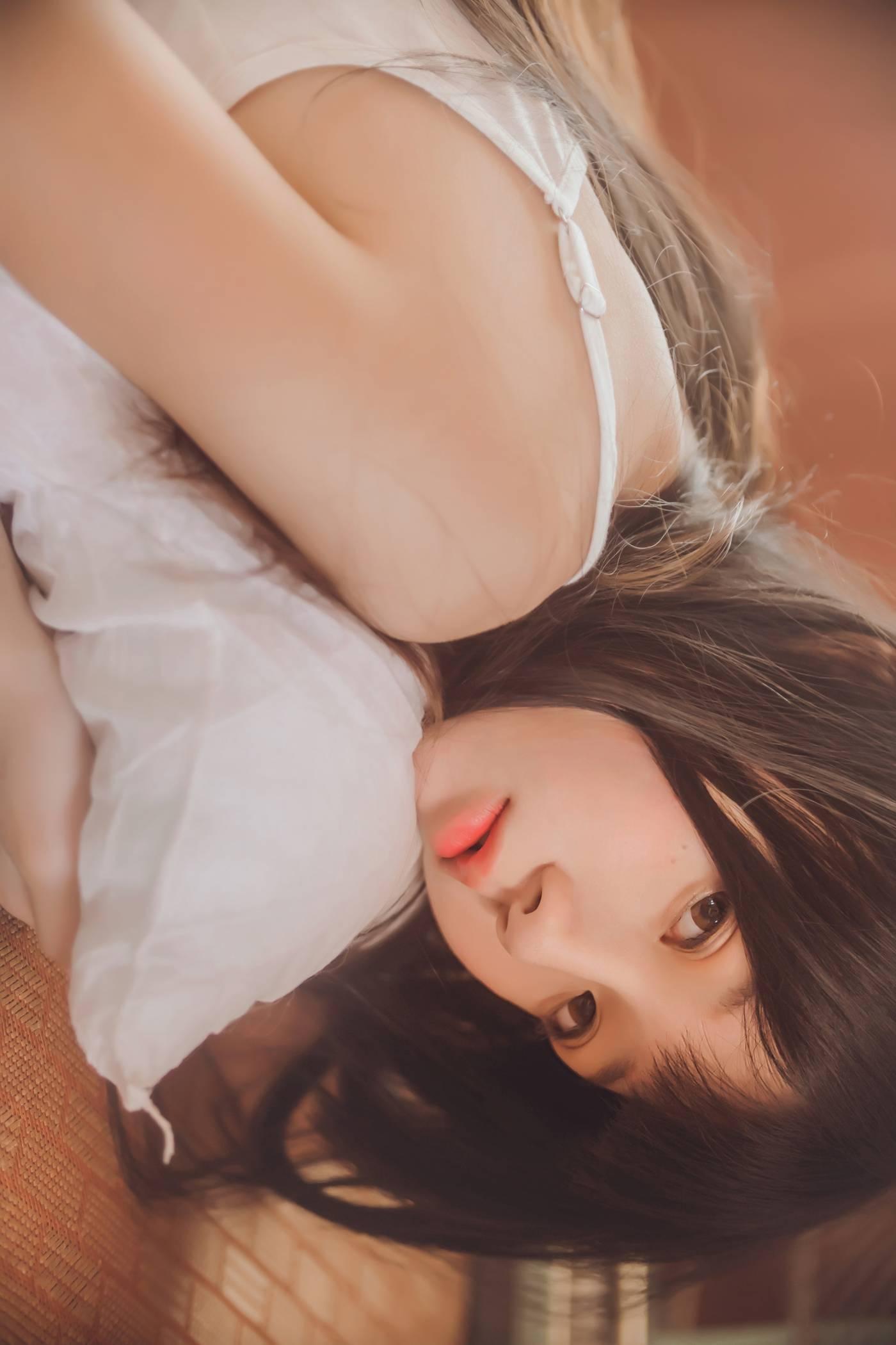 桜桃喵 – NO.50 未熟1 小背心换水手服 [144P]插图1