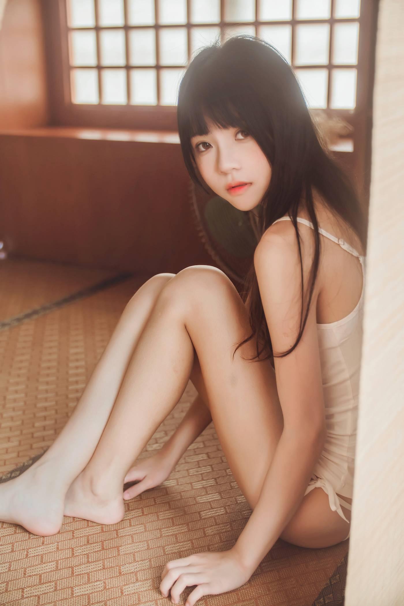 桜桃喵 – NO.50 未熟1 小背心换水手服 [144P]插图5
