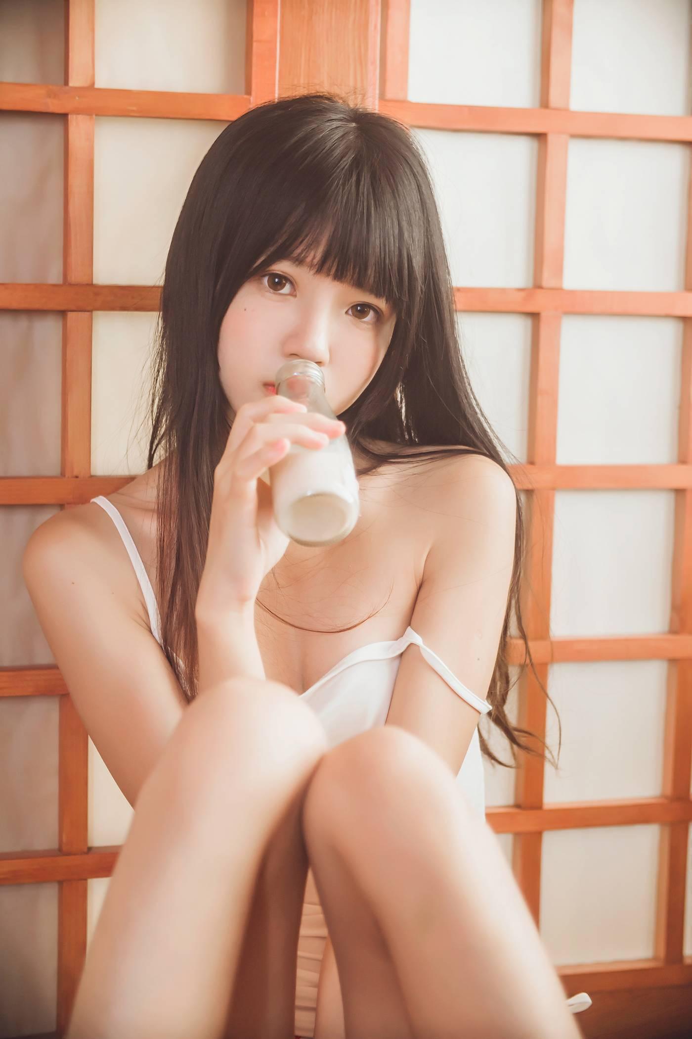 桜桃喵 – NO.50 未熟1 小背心换水手服 [144P]插图7