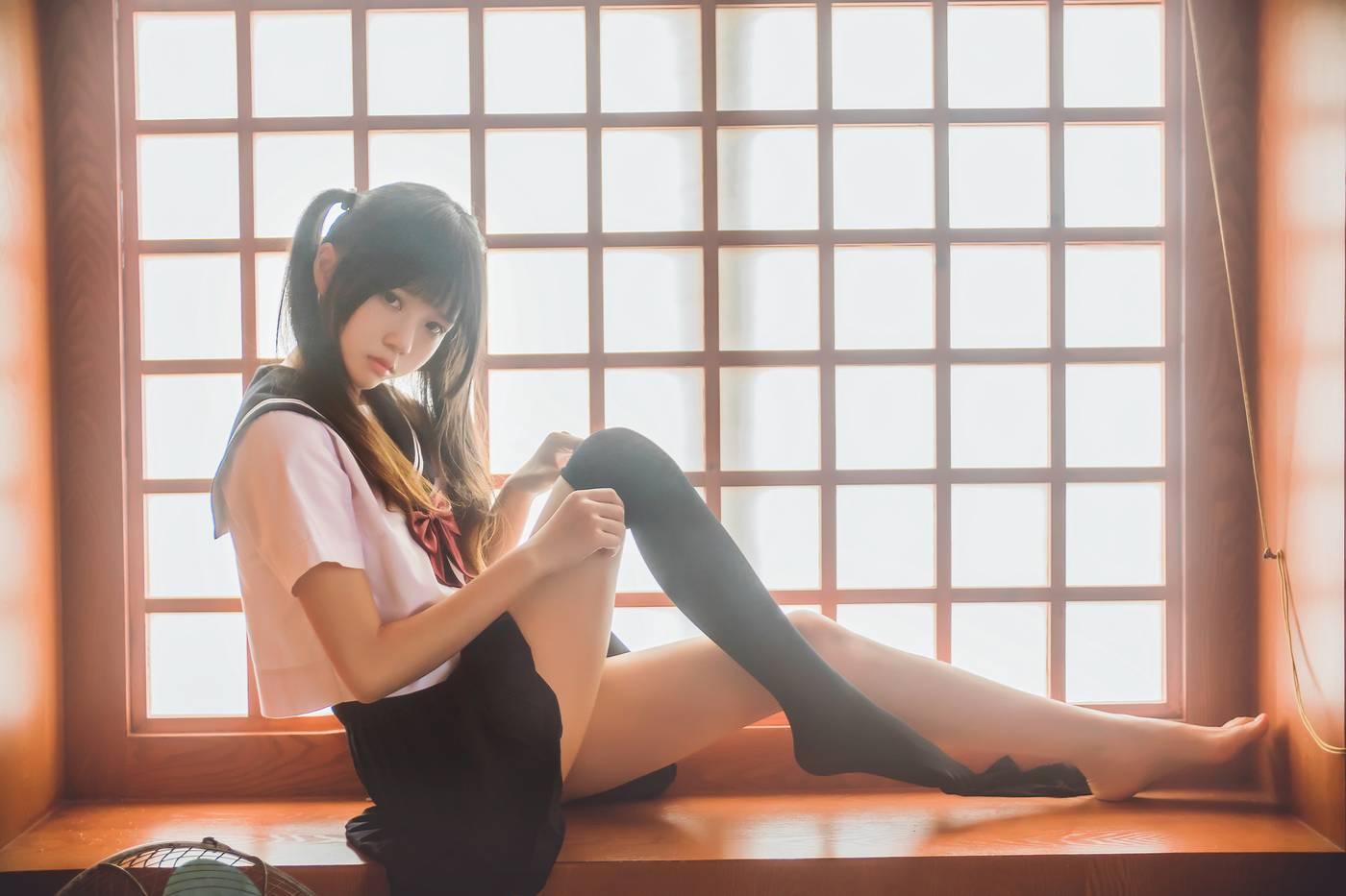 桜桃喵 – NO.50 未熟1 小背心换水手服 [144P]插图1