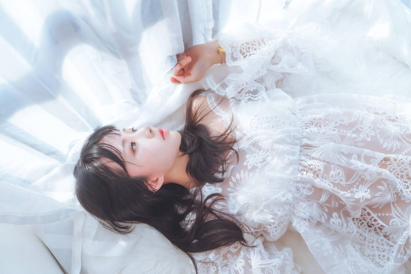 桜桃喵 – NO.90 初雪 [45P]插图1