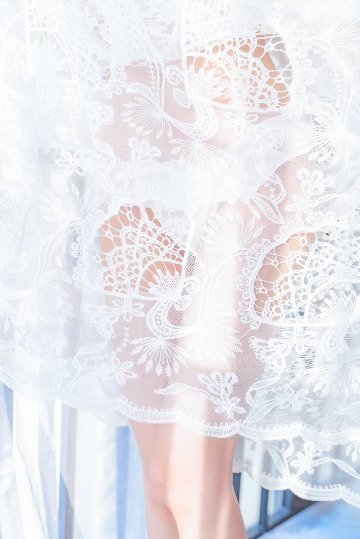 桜桃喵 – NO.90 初雪 [45P]插图