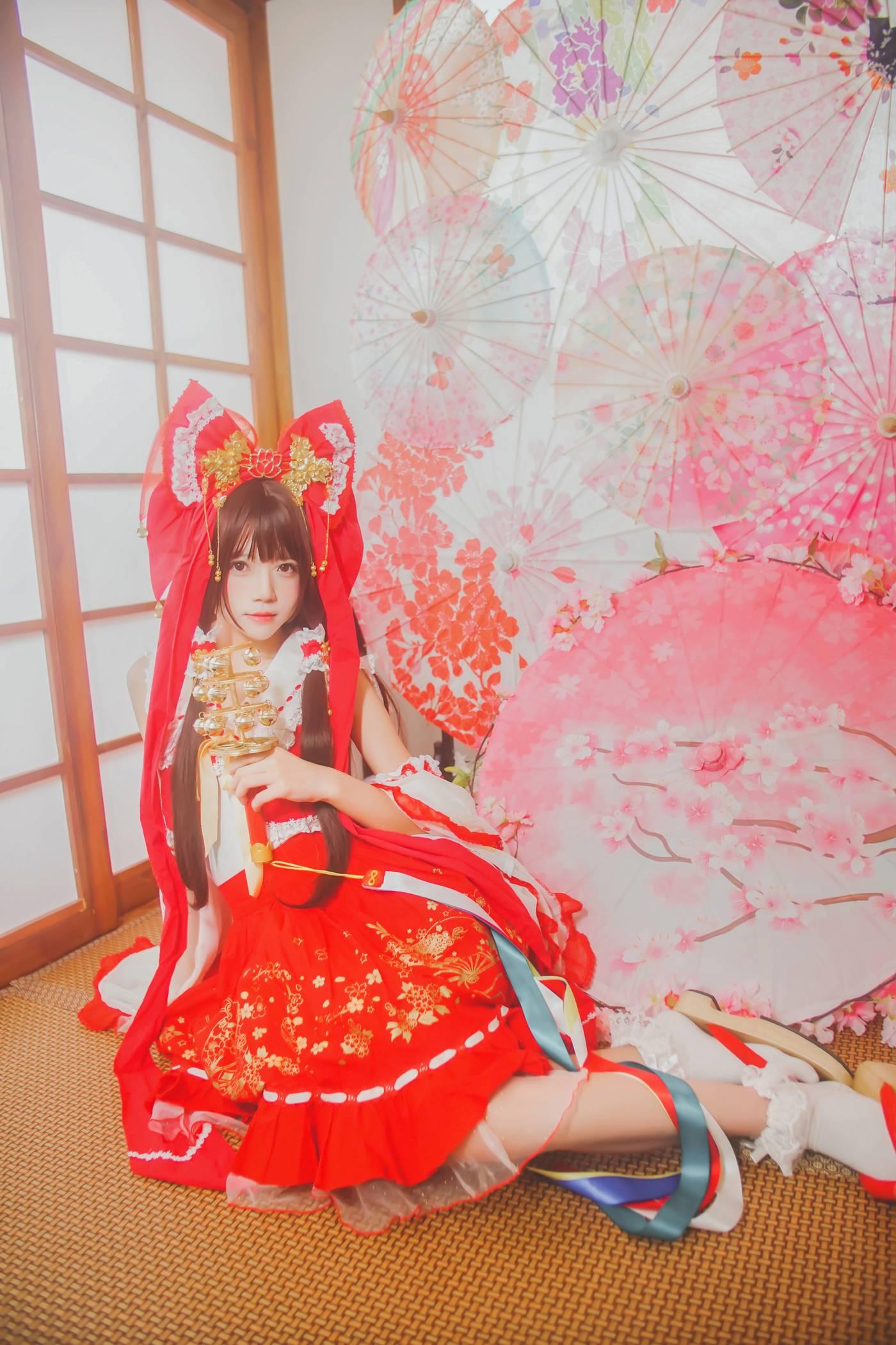 桜桃喵 – NO.61 灵梦 [45P]插图1