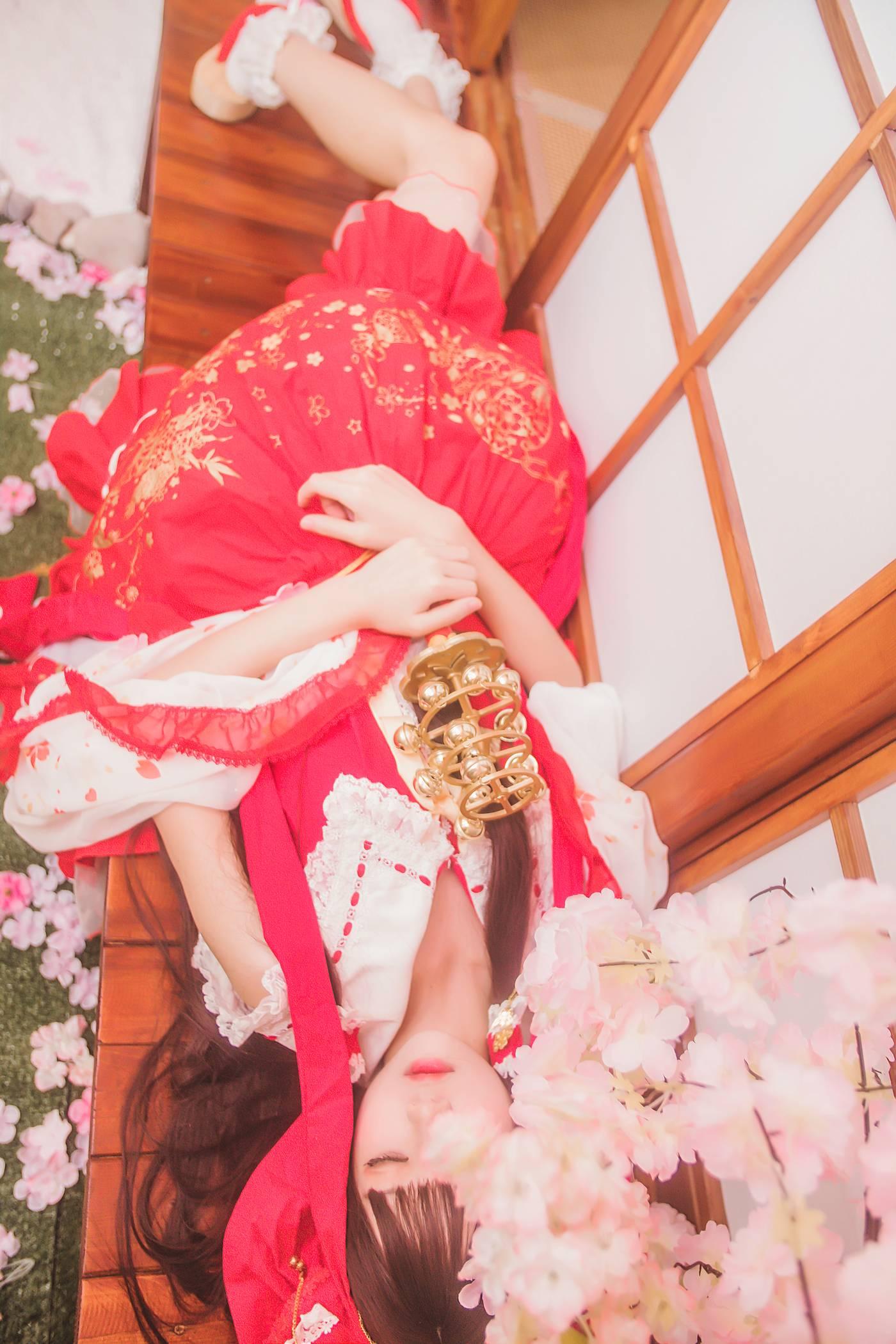 桜桃喵 – NO.61 灵梦 [45P]插图1