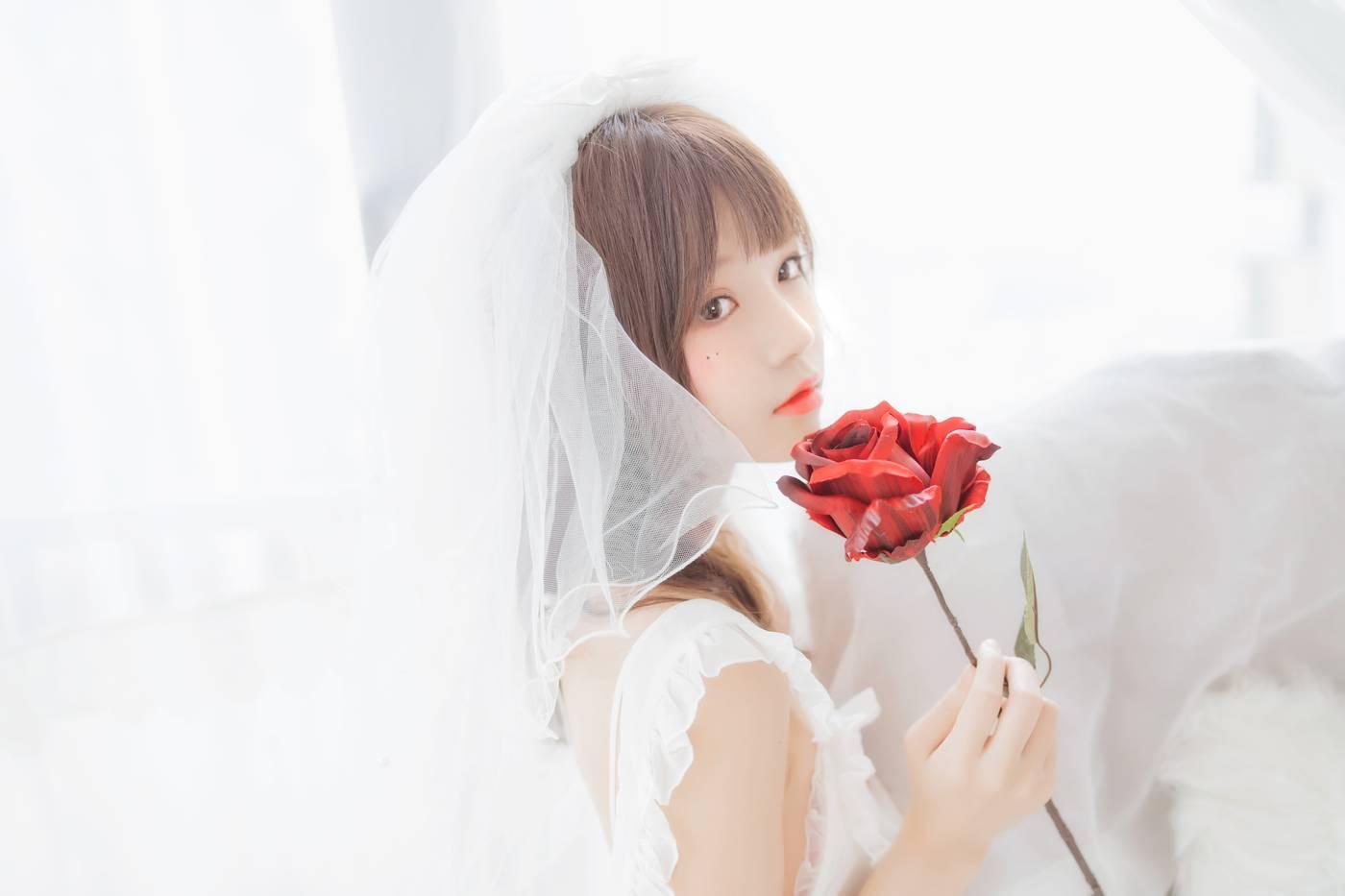 桜桃喵 – NO.82 轻纱 下 [34P]插图1
