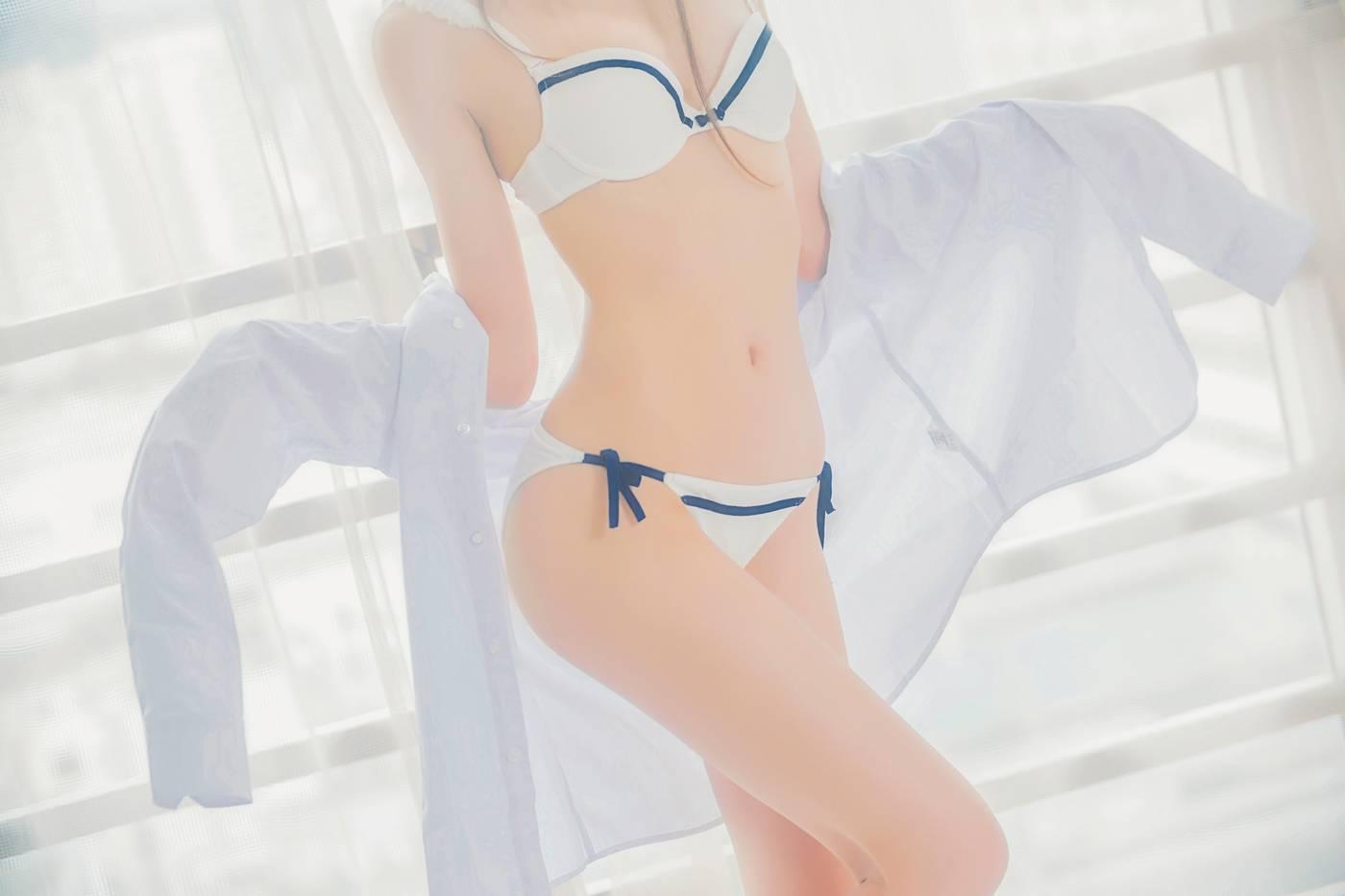 桜桃喵 – NO.69 白衬衫双马尾 [47P]插图5