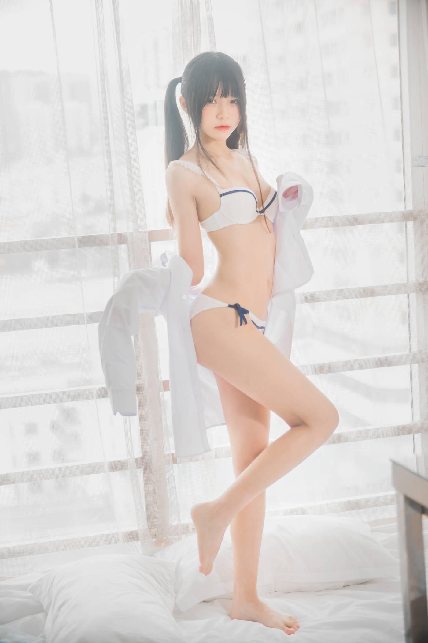桜桃喵 – NO.69 白衬衫双马尾 [47P]插图6