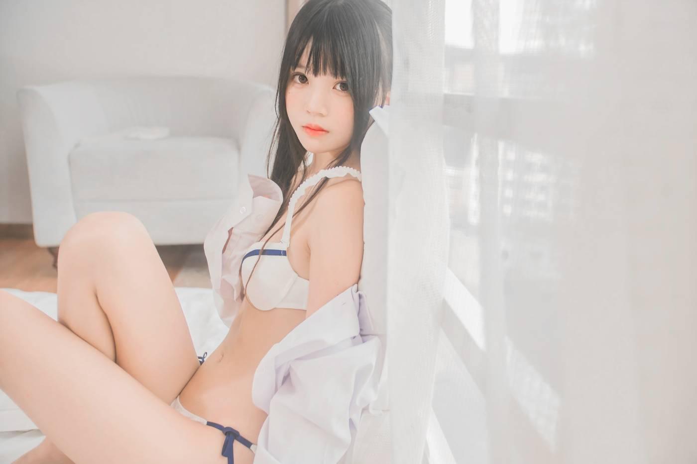 桜桃喵 – NO.69 白衬衫双马尾 [47P]插图6