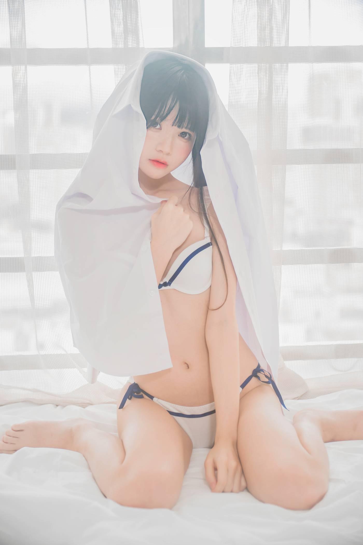 桜桃喵 – NO.69 白衬衫双马尾 [47P]插图