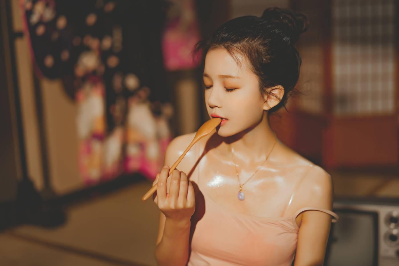 桜桃喵 – NO.105 炙夏01 [47P]插图