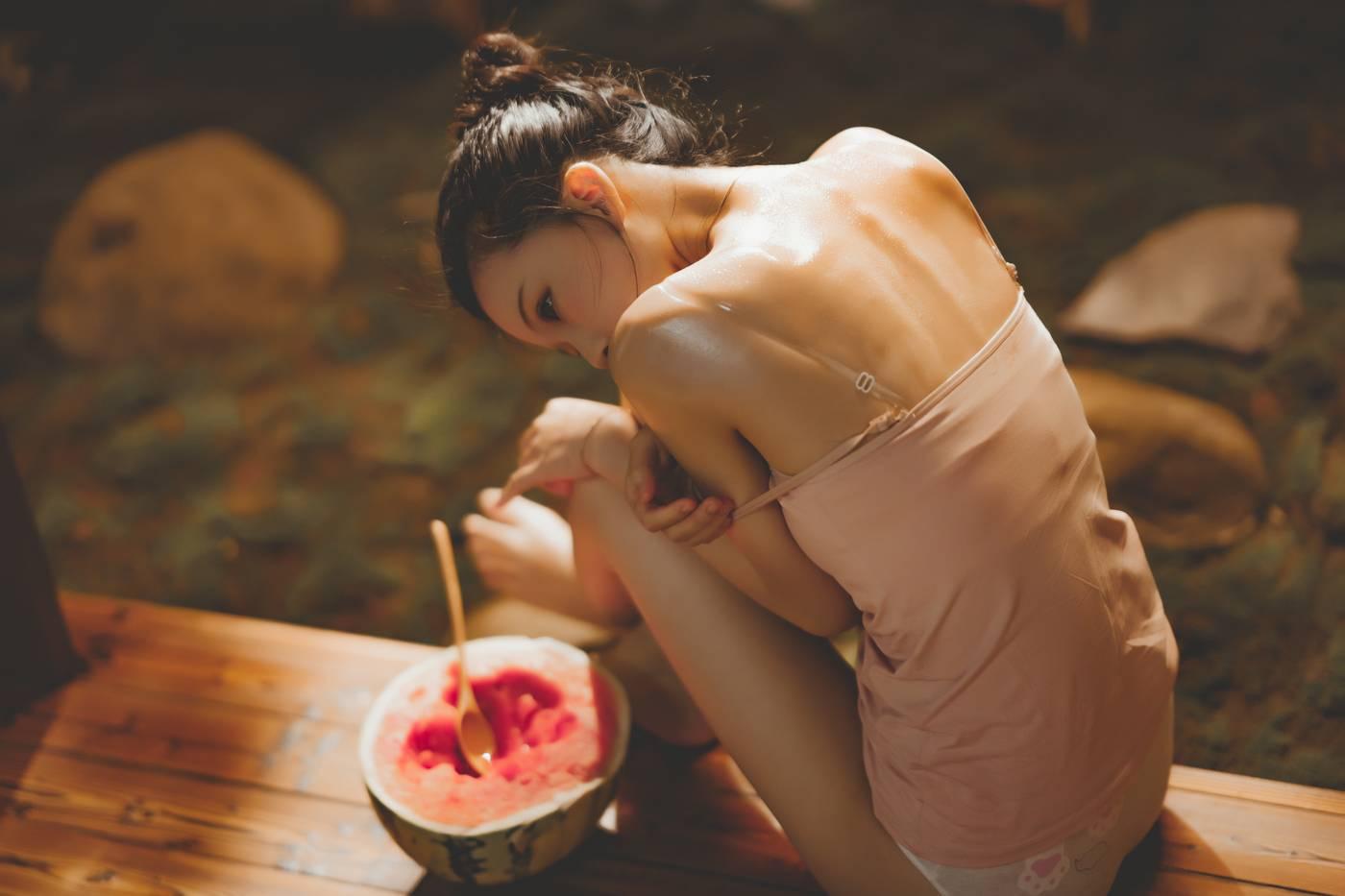 桜桃喵 – NO.105 炙夏01 [47P]插图5