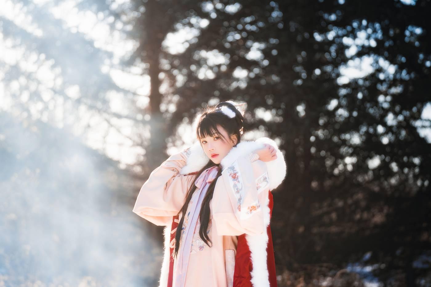 桜桃喵 – NO.96 熹微 [30P]插图8