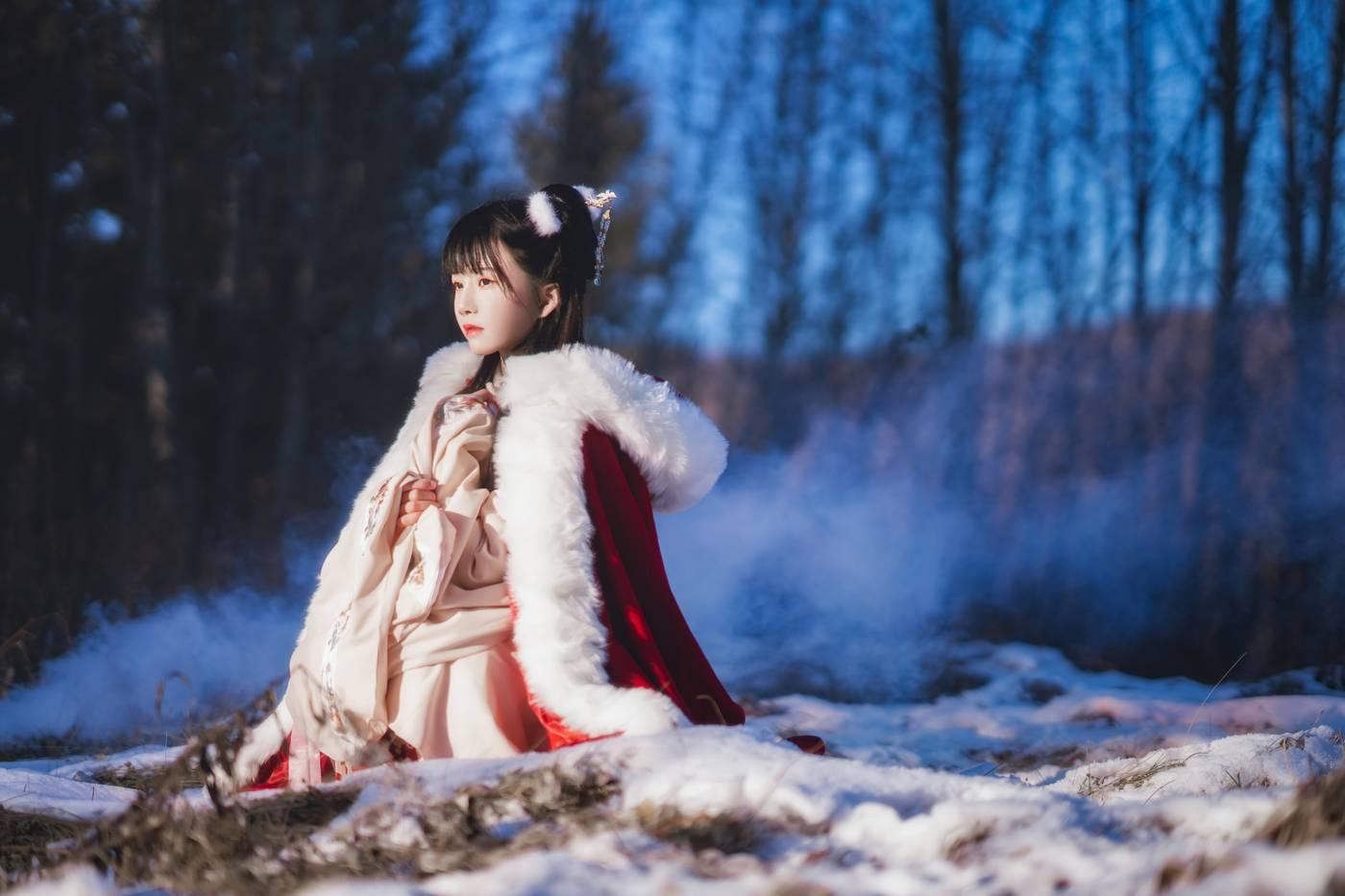 桜桃喵 – NO.96 熹微 [30P]插图4