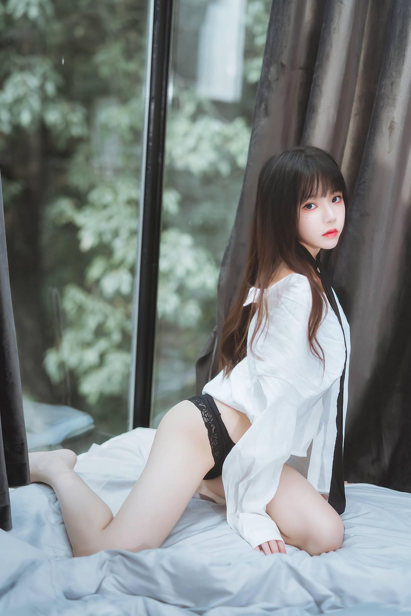 桜桃喵 – NO.125 狼来了01 [72P]插图5