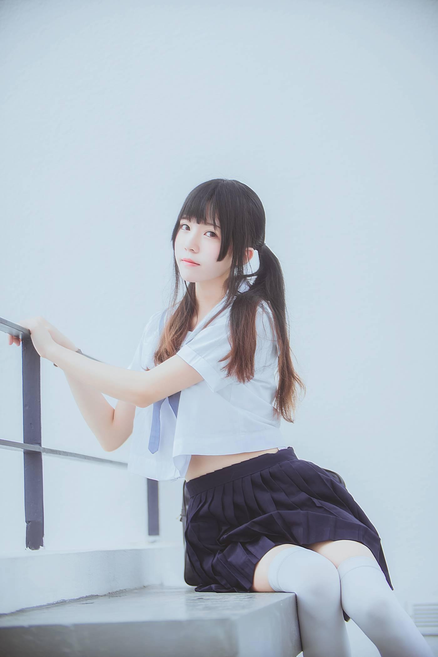 桜桃喵 – NO.78 蓝白水手服 [39P]插图7