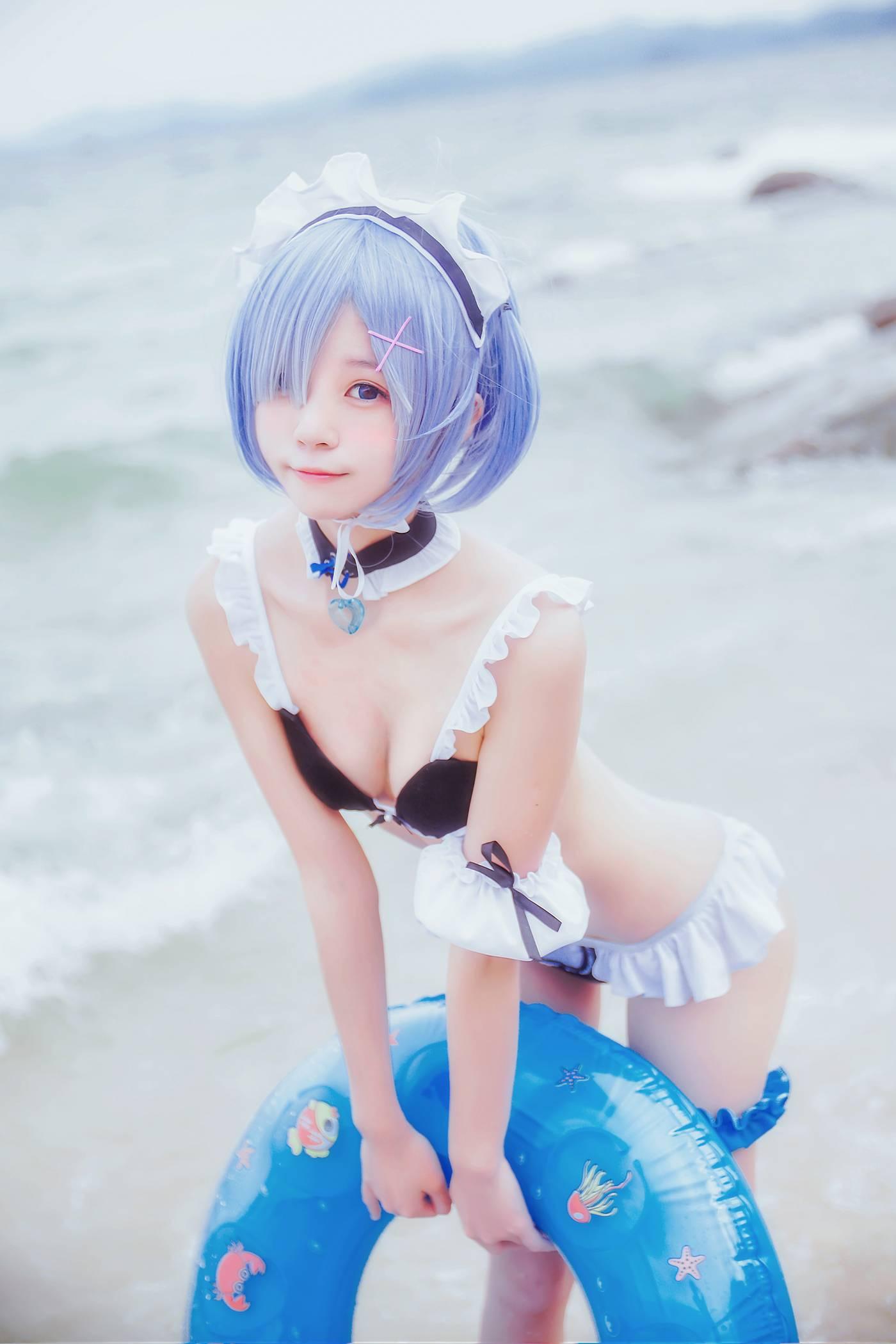 桜桃喵 – NO.79 蕾姆COS [48P]插图3