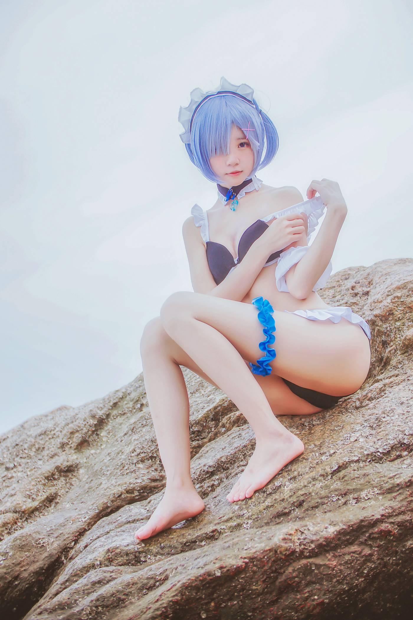 桜桃喵 – NO.79 蕾姆COS [48P]插图2
