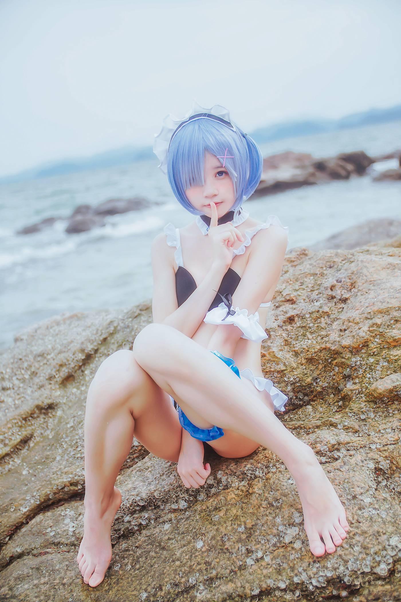 桜桃喵 – NO.79 蕾姆COS [48P]插图1