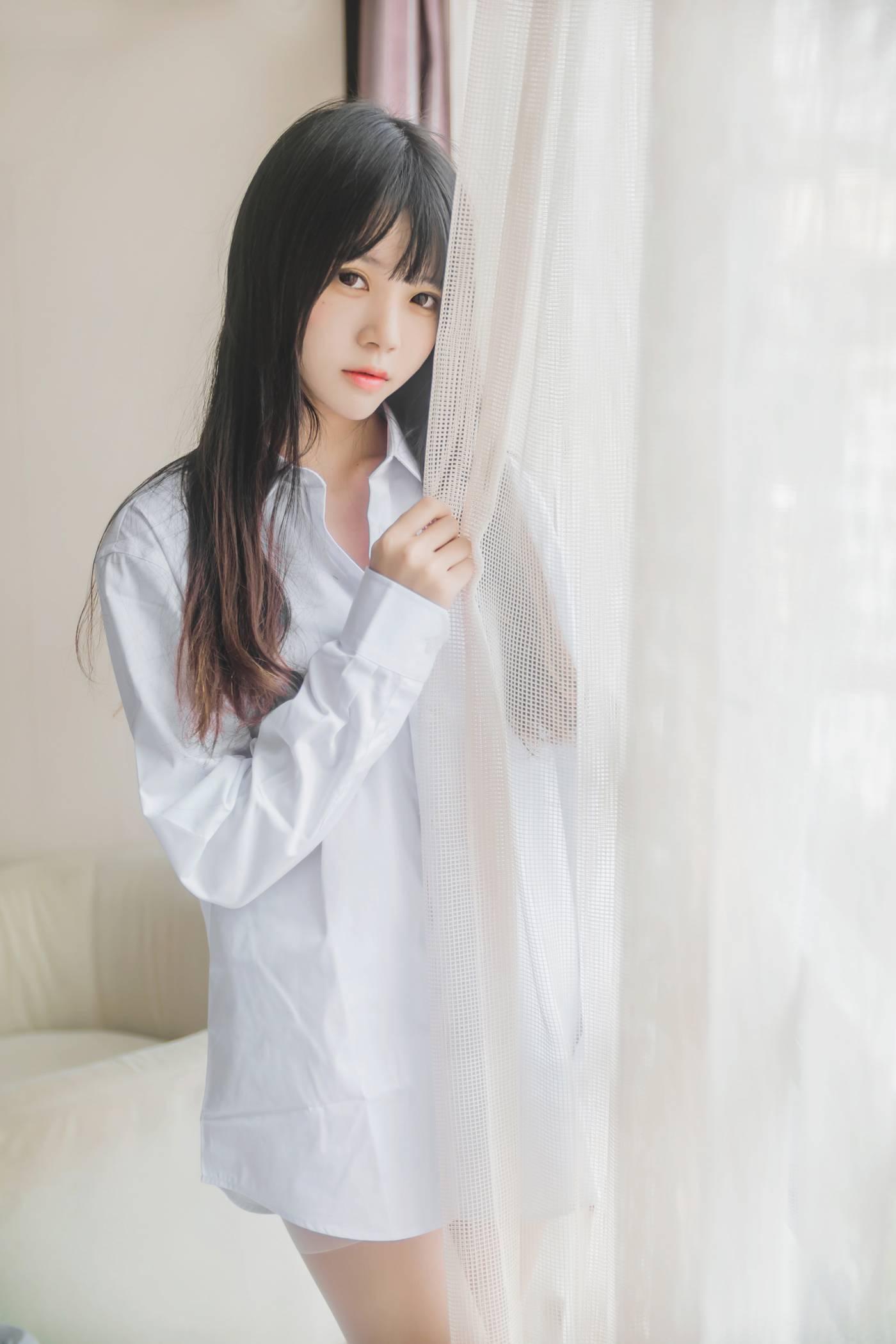 桜桃喵 – NO.70 白衬衫散发 [49P]插图