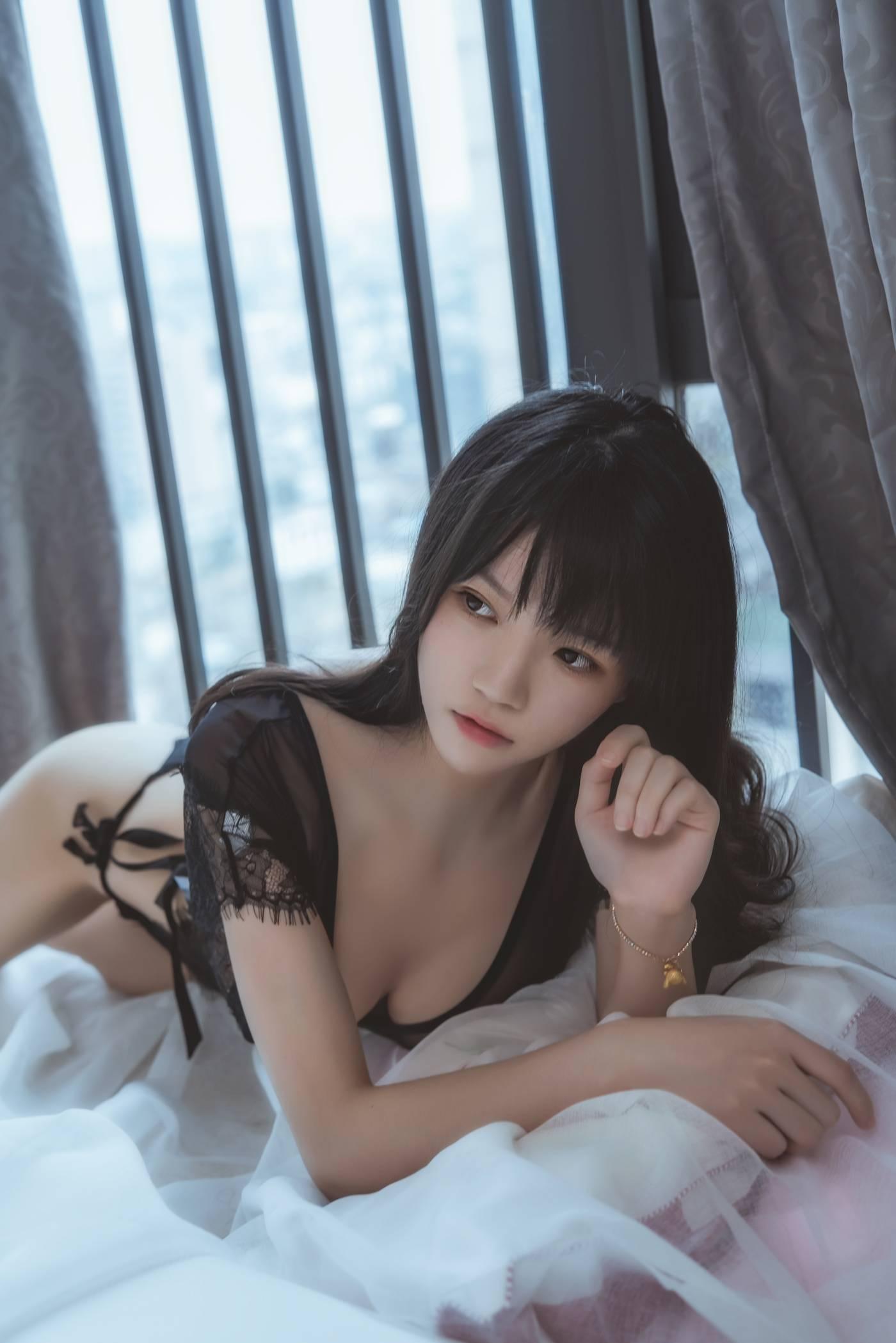 桜桃喵 – NO.118 夜宴三部曲 -2[25P]插图2