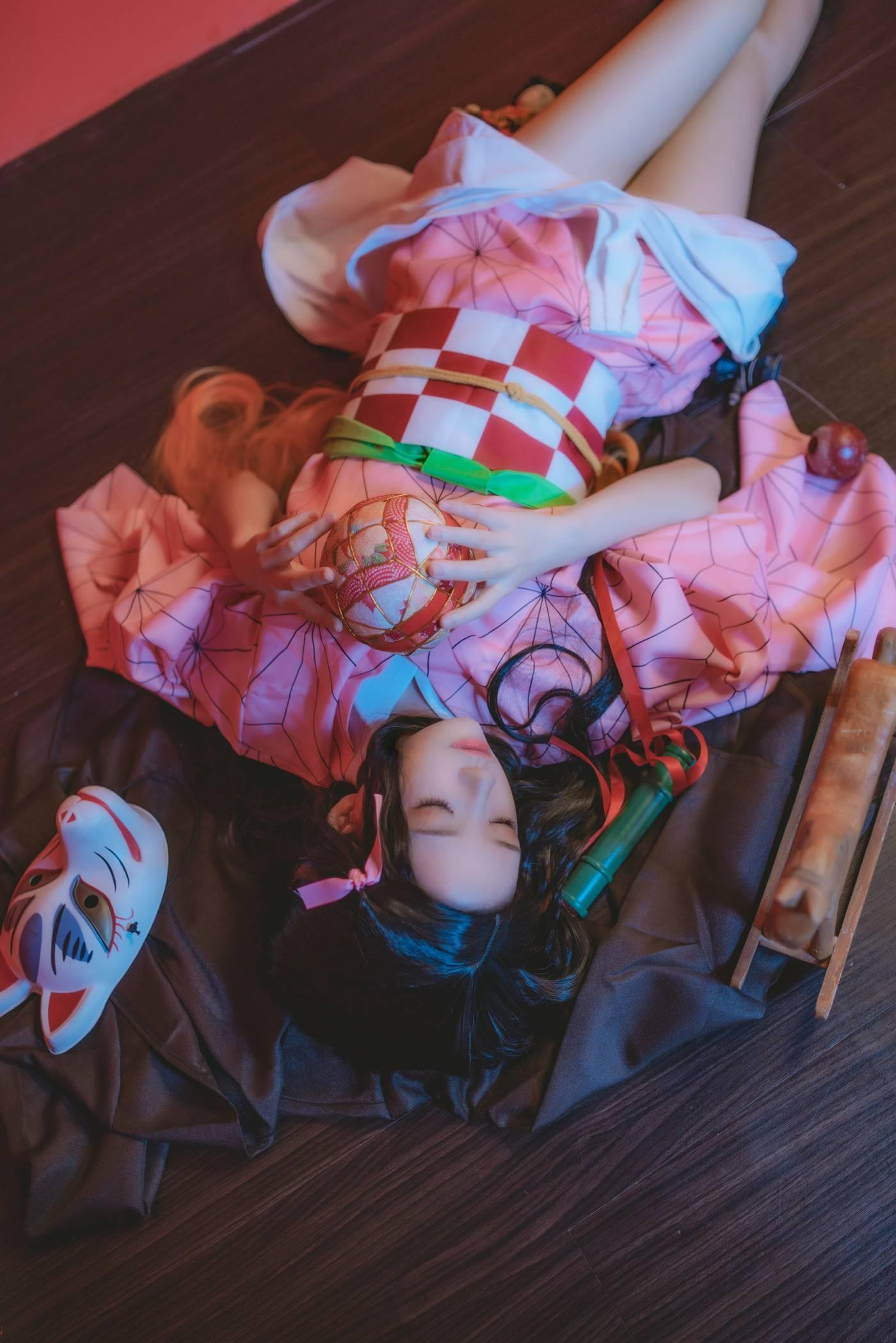桜桃喵 – NO.88 鬼滅之刃 [21P]插图5