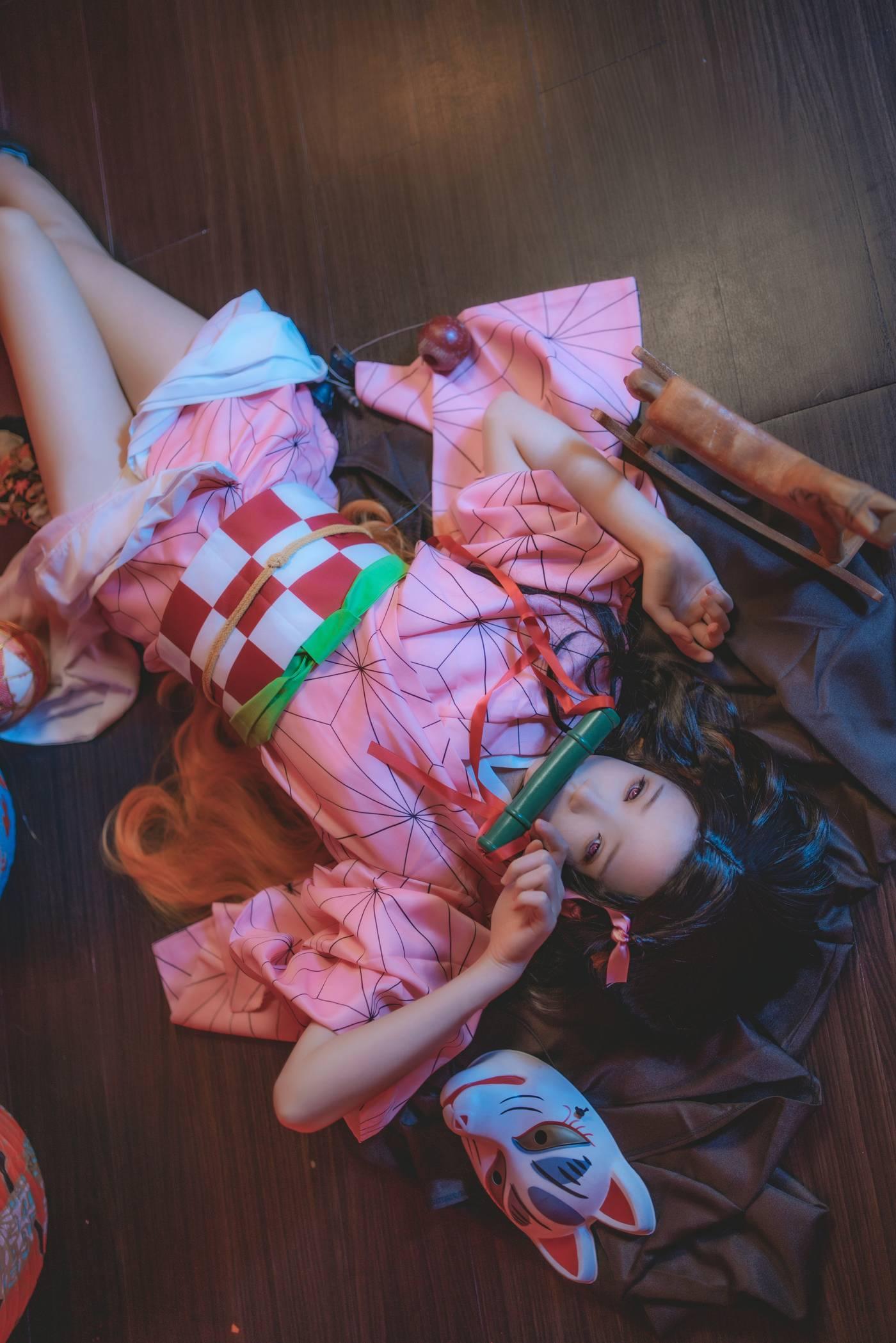 桜桃喵 – NO.88 鬼滅之刃 [21P]插图6