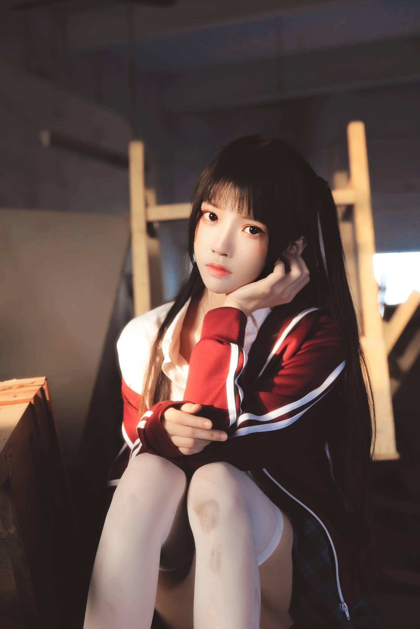 桜桃喵 – NO.57 未熟3 废弃教室 [38P]插图3
