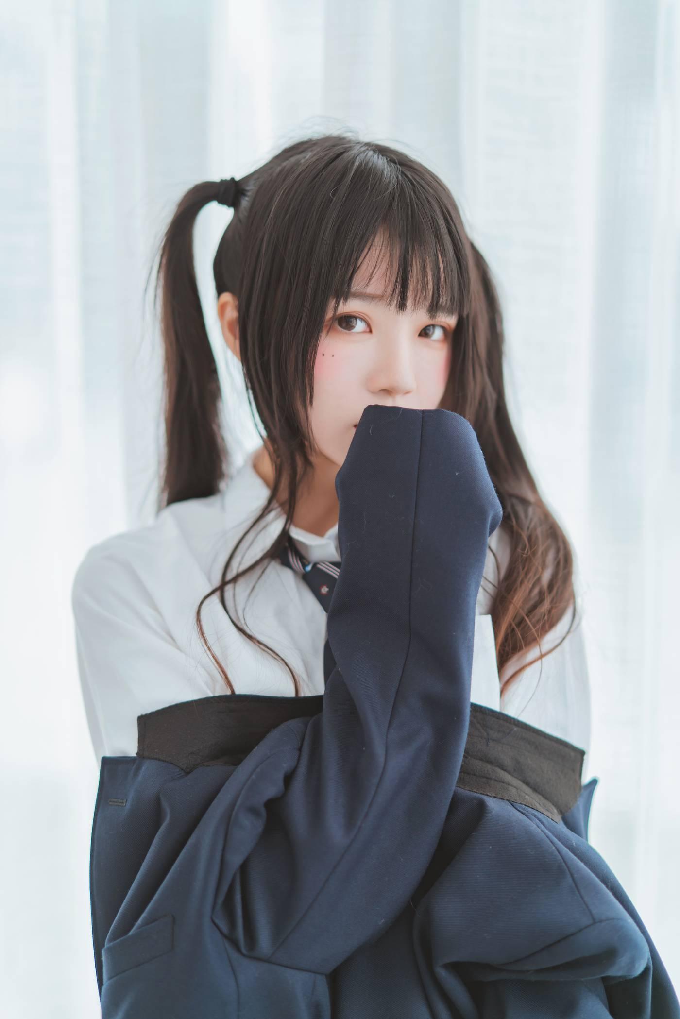 桜桃喵 – NO.51 未熟2 冬制服 [45P]插图9