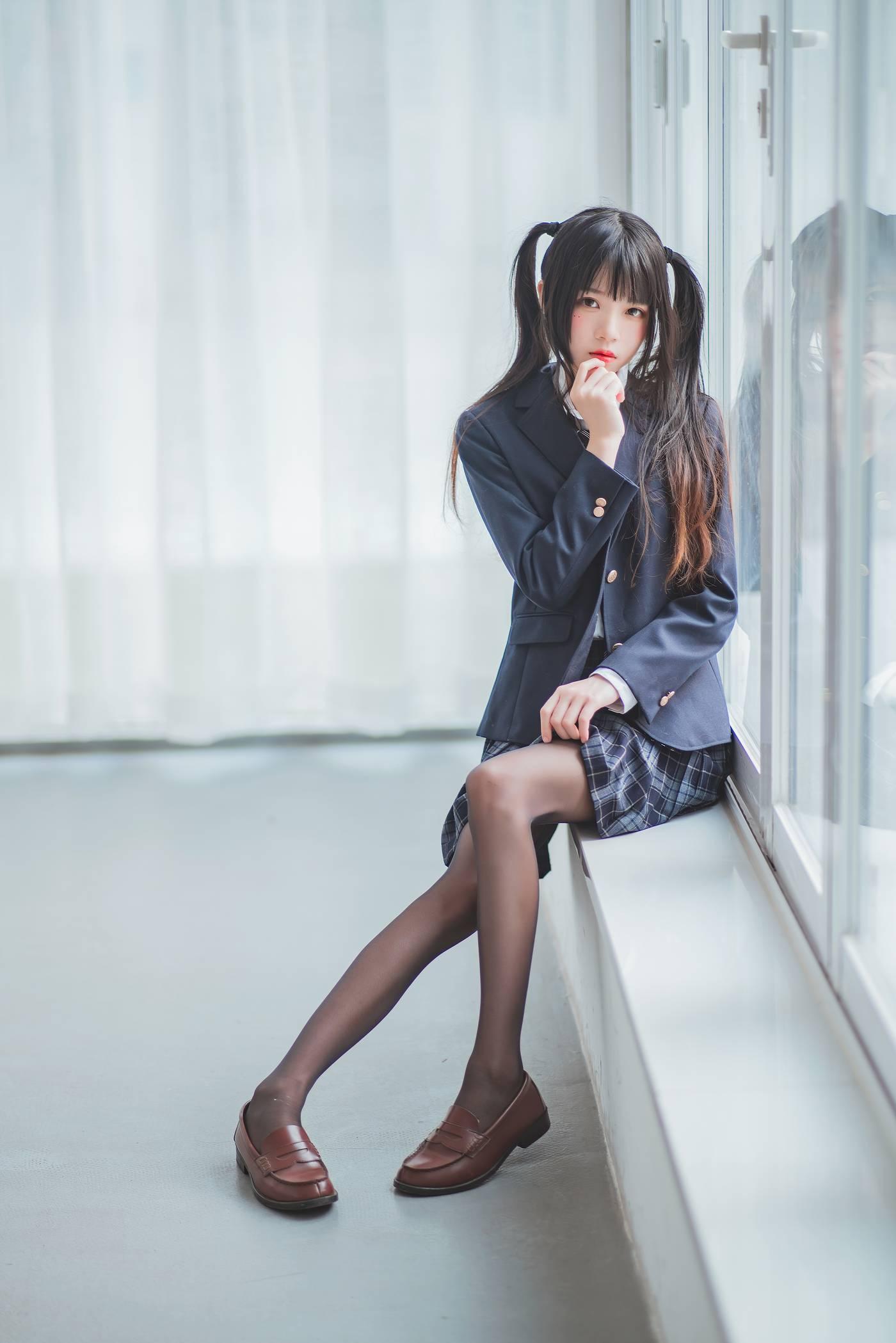 桜桃喵 – NO.51 未熟2 冬制服 [45P]插图9