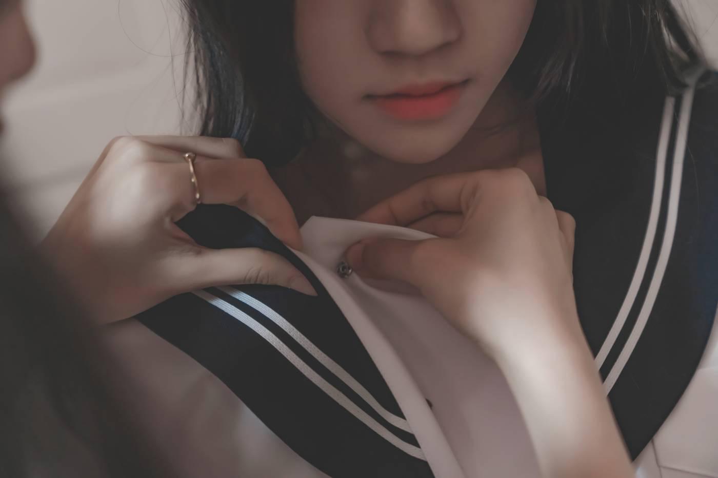 桜桃喵 – NO.71 皆(制服×妹抖) [33P]插图1