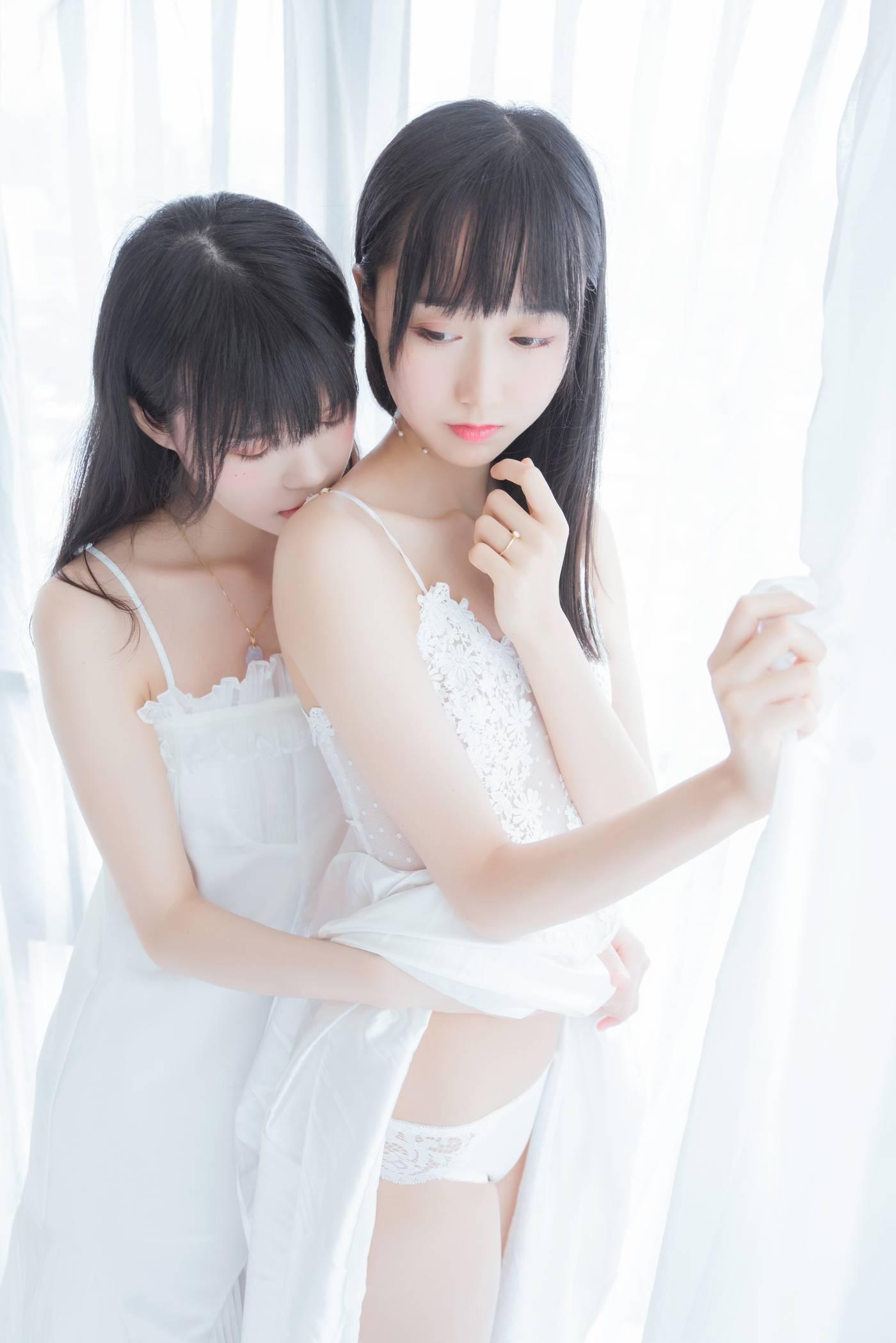 桜桃喵 – NO.47 朝(白裙×白裙) [58P]插图1