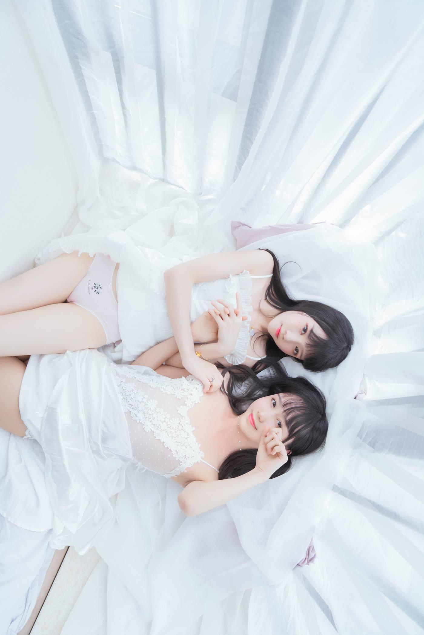 桜桃喵 – NO.47 朝(白裙×白裙) [58P]插图