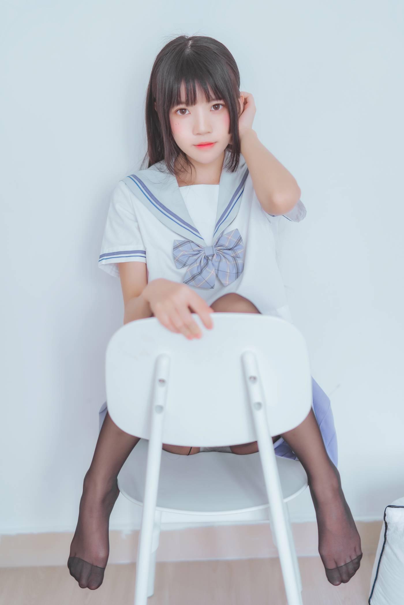 桜桃喵 – NO.55 未熟2 黑丝 [49P]插图4