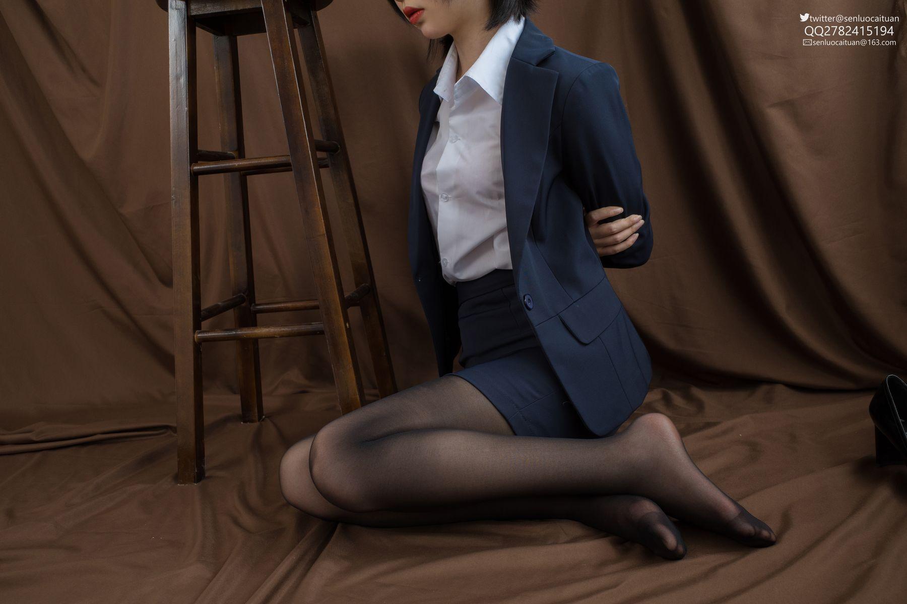 森萝财团 GG-004 匿名 ASMR 黑丝制服OL [115P]插图